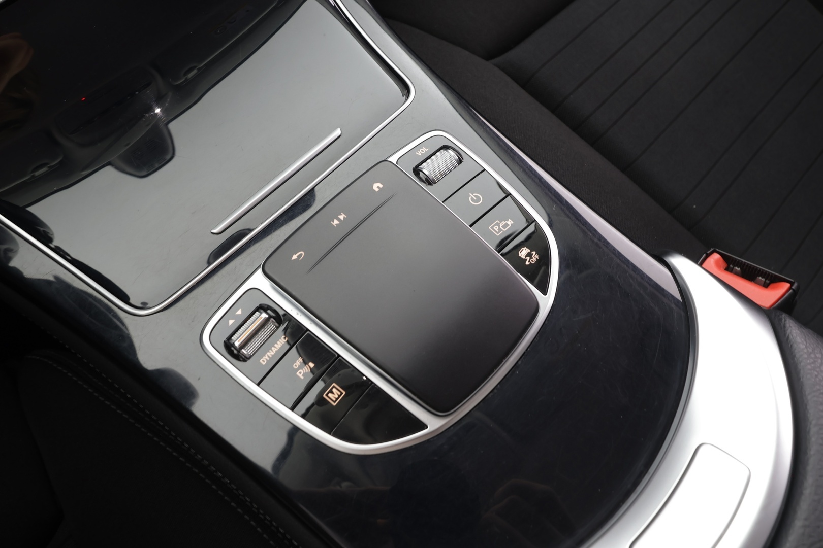 MERCEDES-BENZ GLC 2020