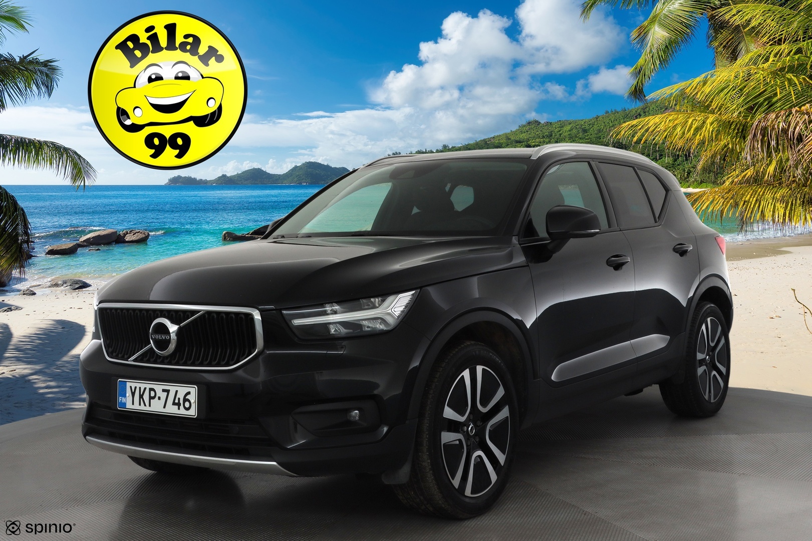 VOLVO XC40 2021