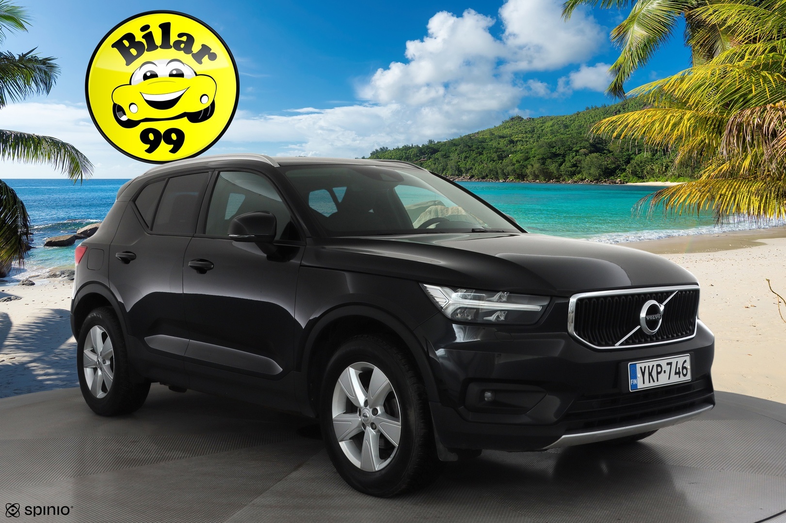 VOLVO XC40 2021