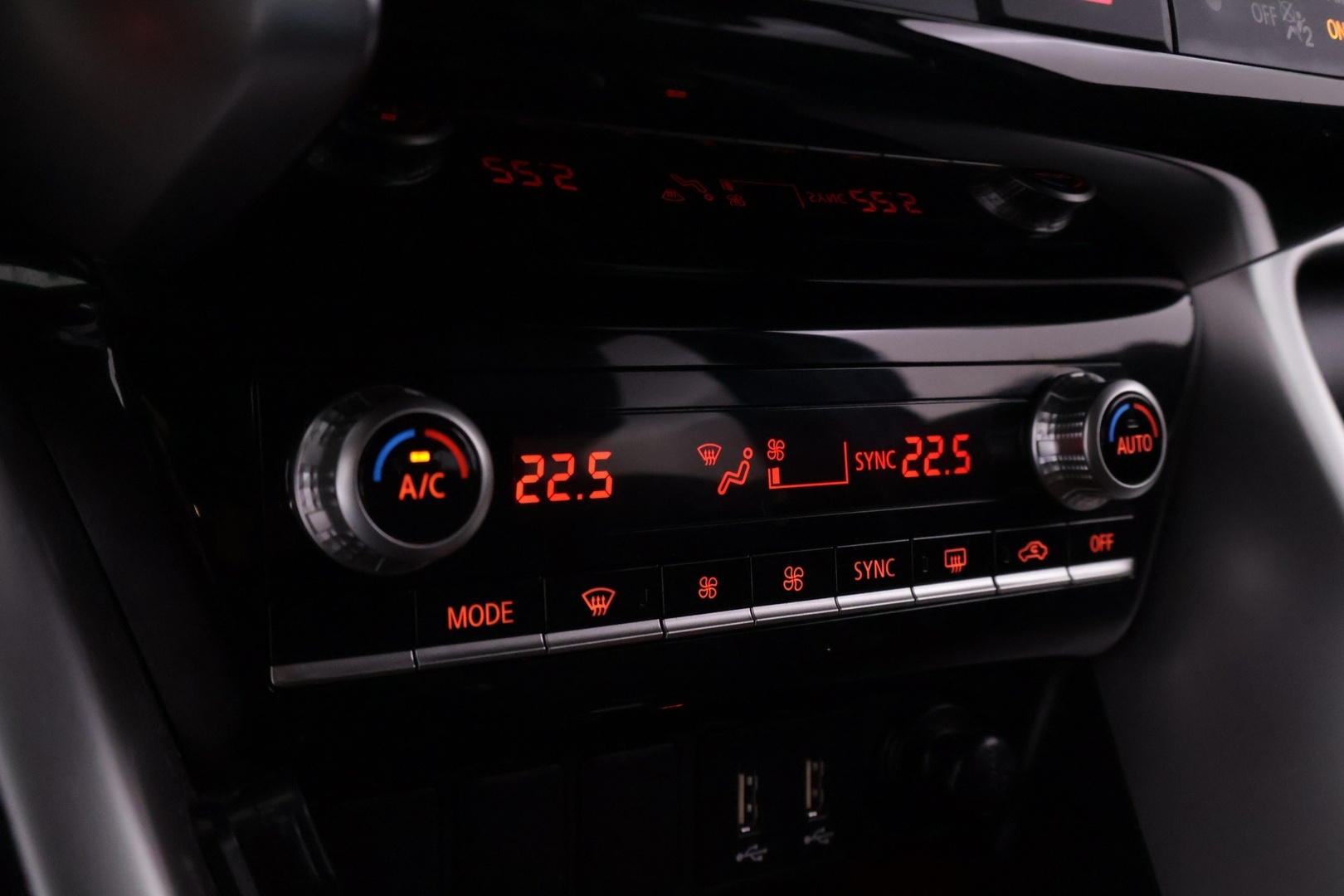 MITSUBISHI Eclipse 2022