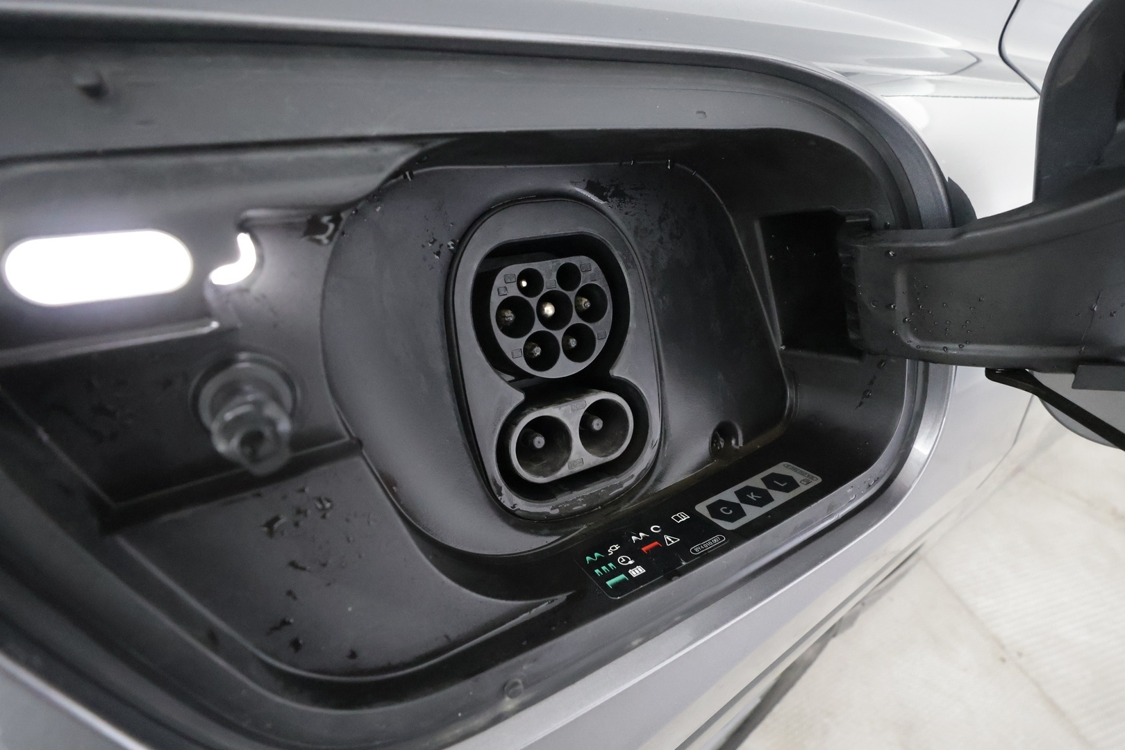 AUDI Q4 e-tron 2022