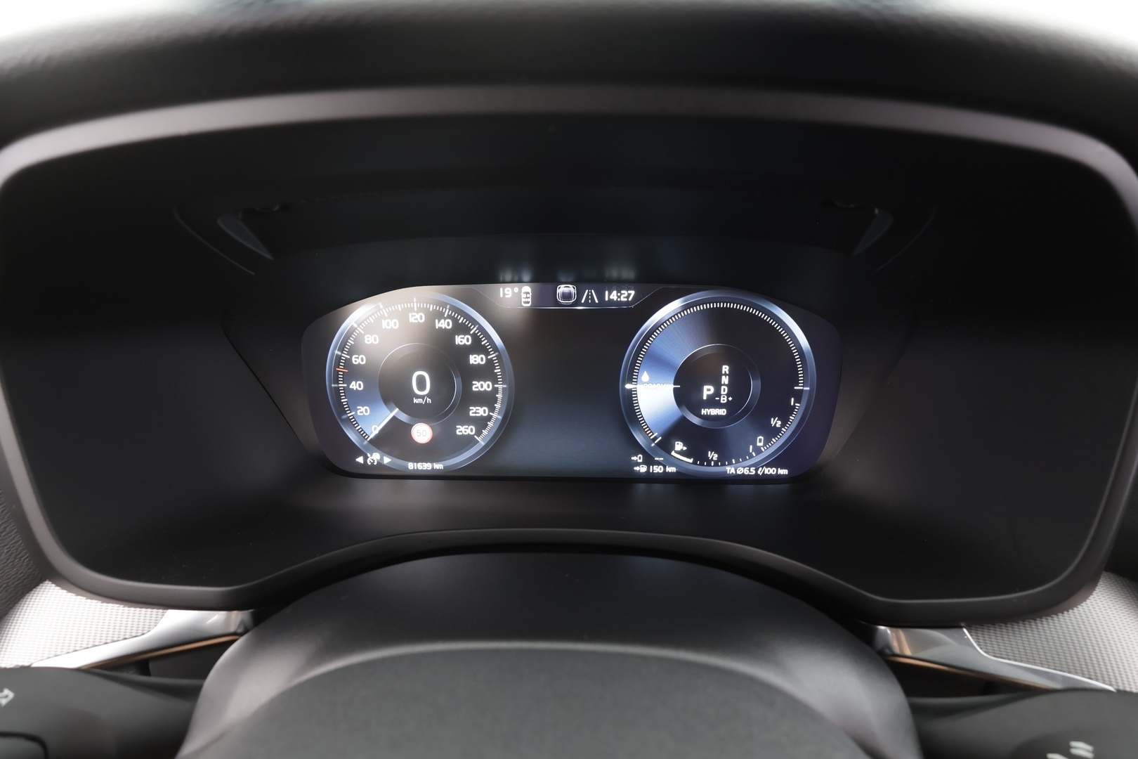 VOLVO V60 2022