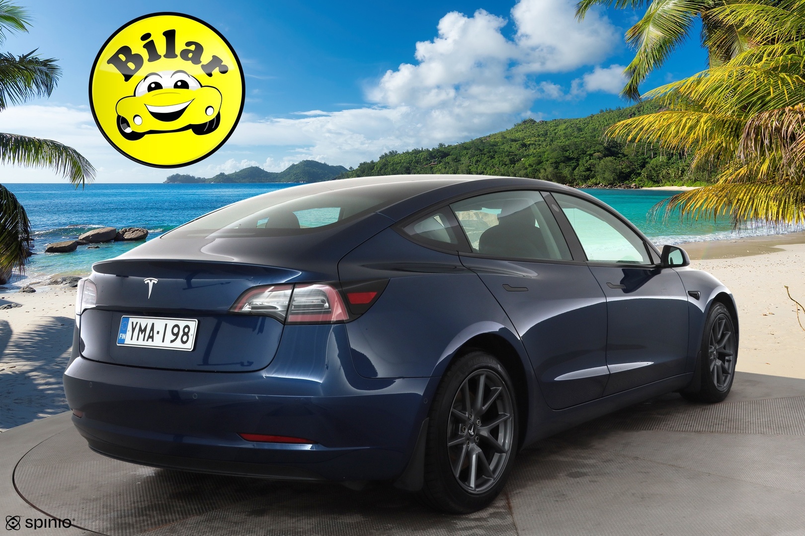 TESLA Model 3 2022