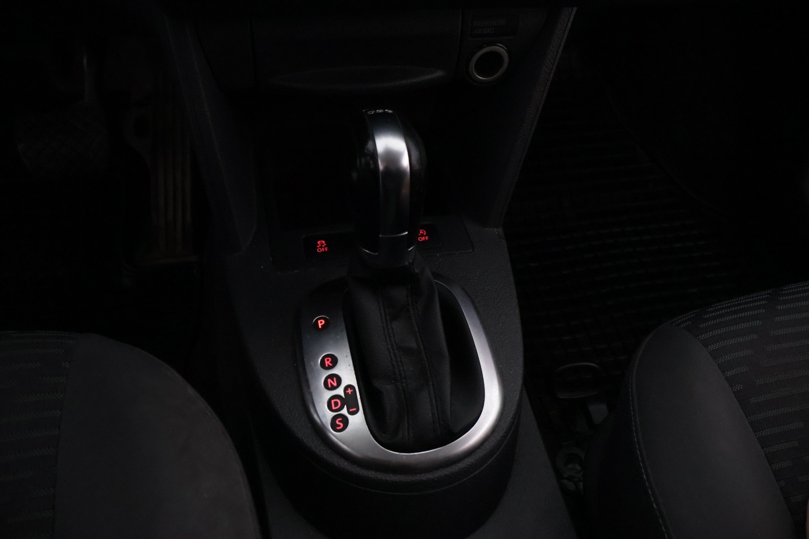 VOLKSWAGEN Caddy Maxi 2014