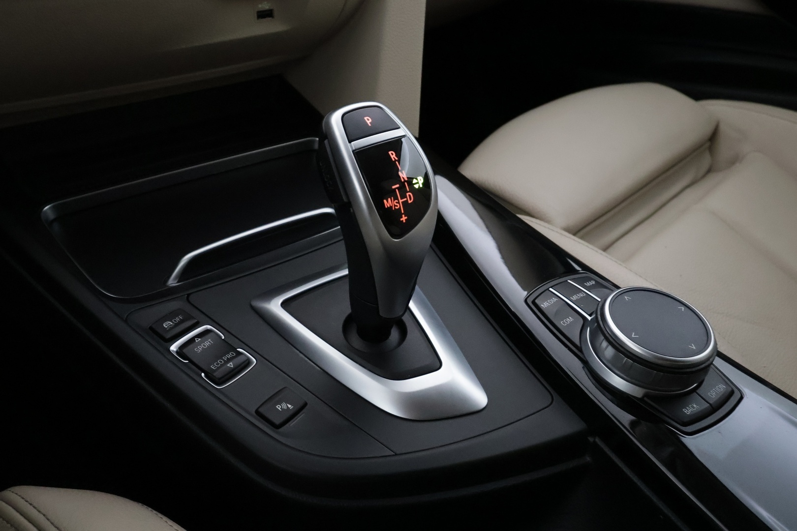 BMW 320 Gran Turismo 2020