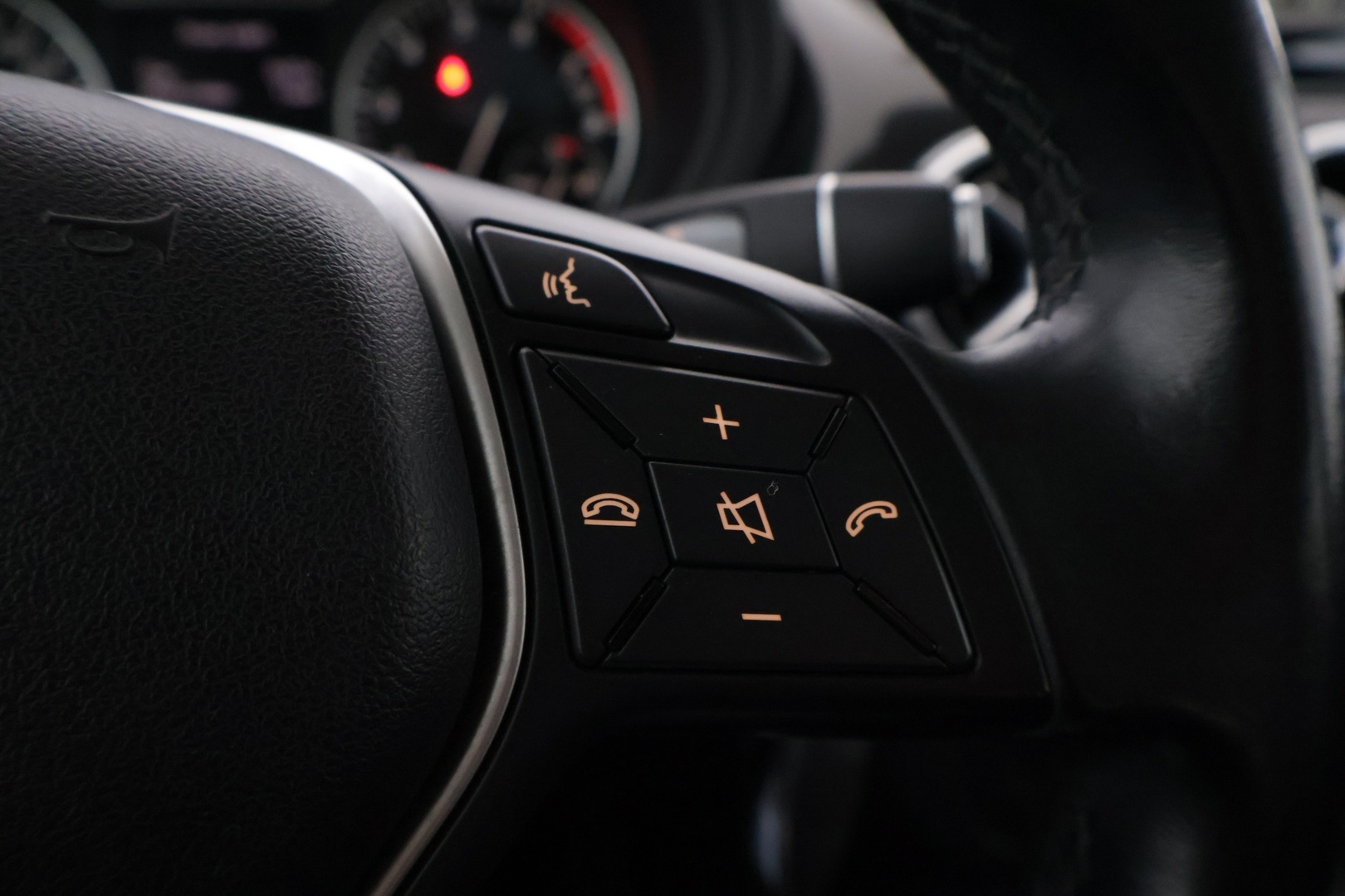 MERCEDES-BENZ B 2013