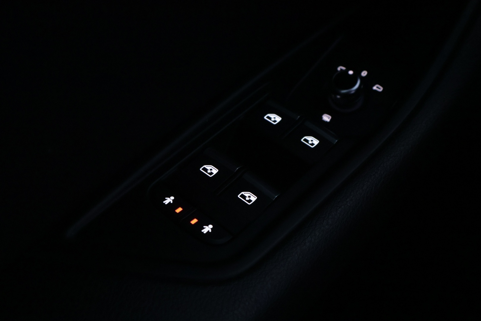 AUDI A4 2016