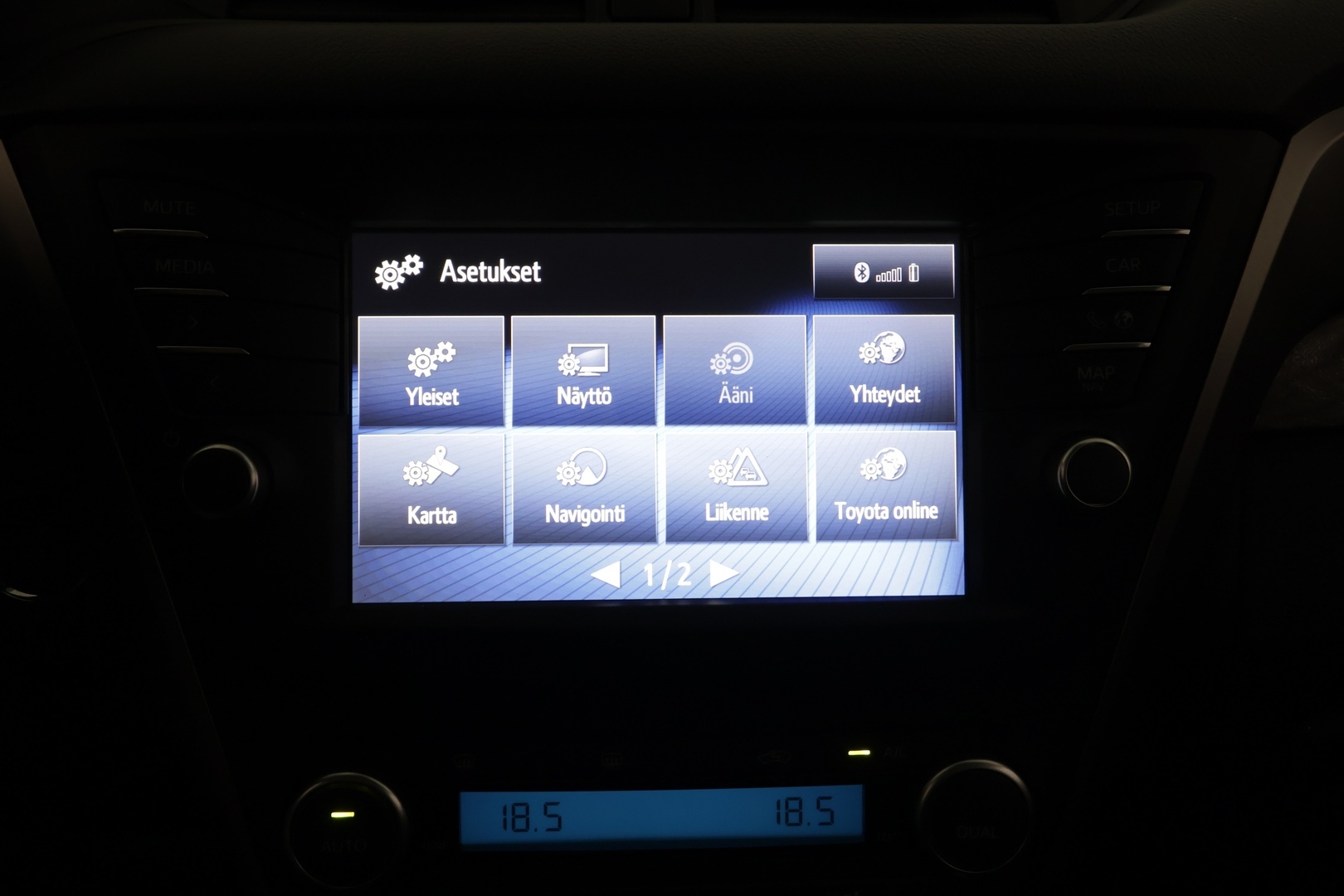 TOYOTA Avensis 2017