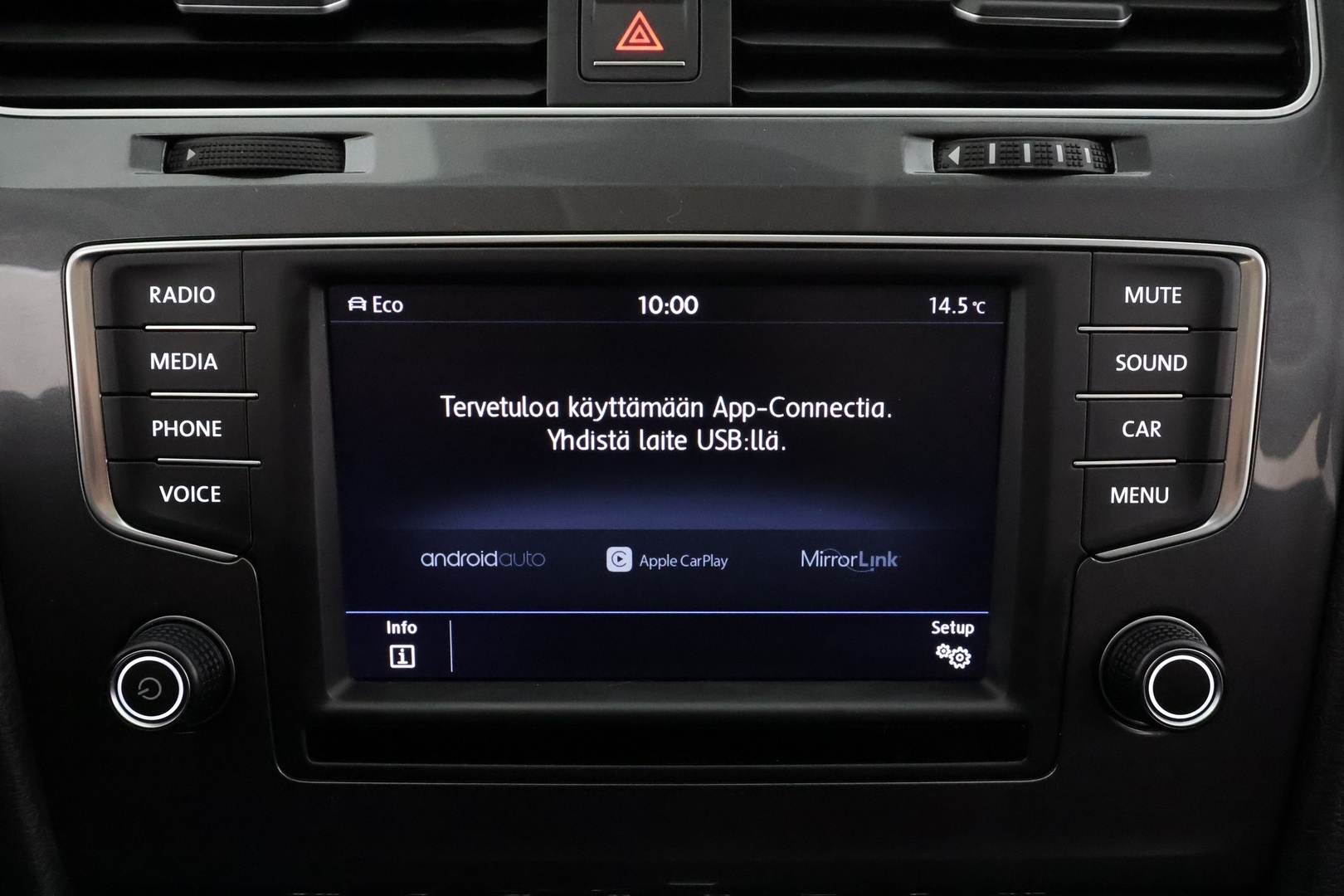 VOLKSWAGEN Golf 2017