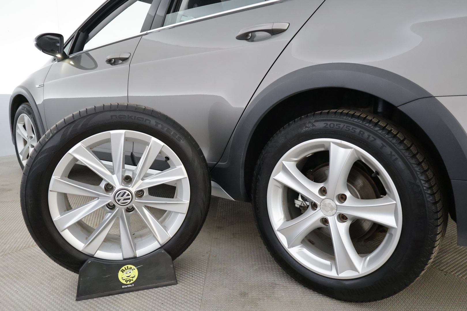 VOLKSWAGEN Golf 2017