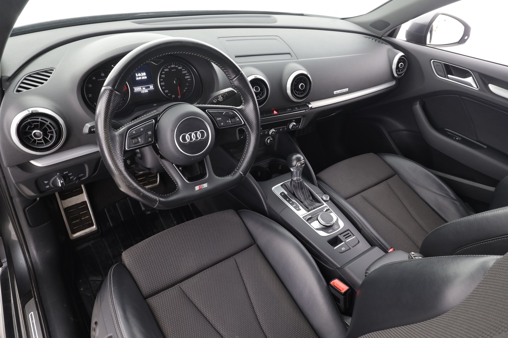 AUDI A3 2017
