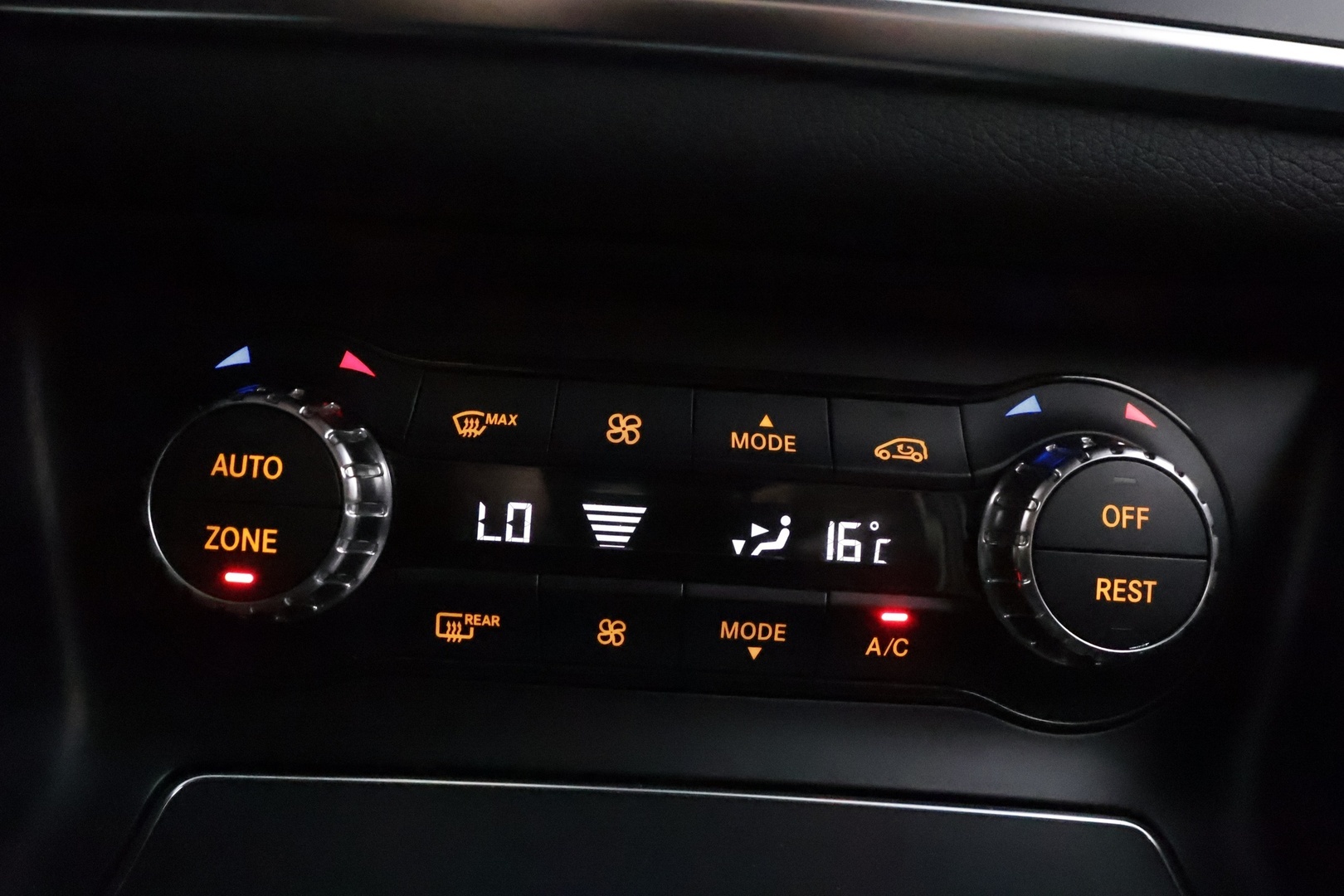 MERCEDES-BENZ CLA 2017