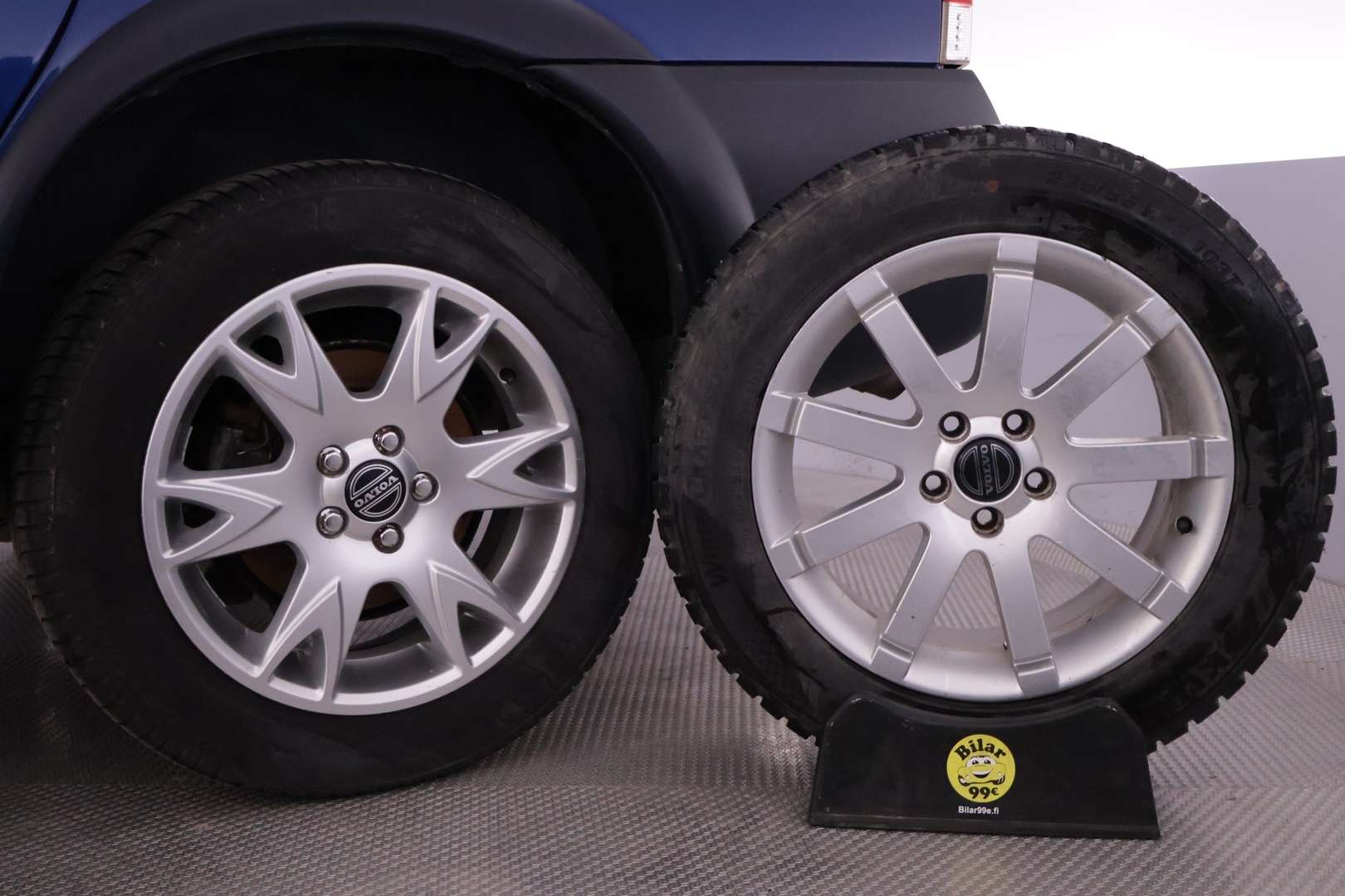 VOLVO XC70 2005