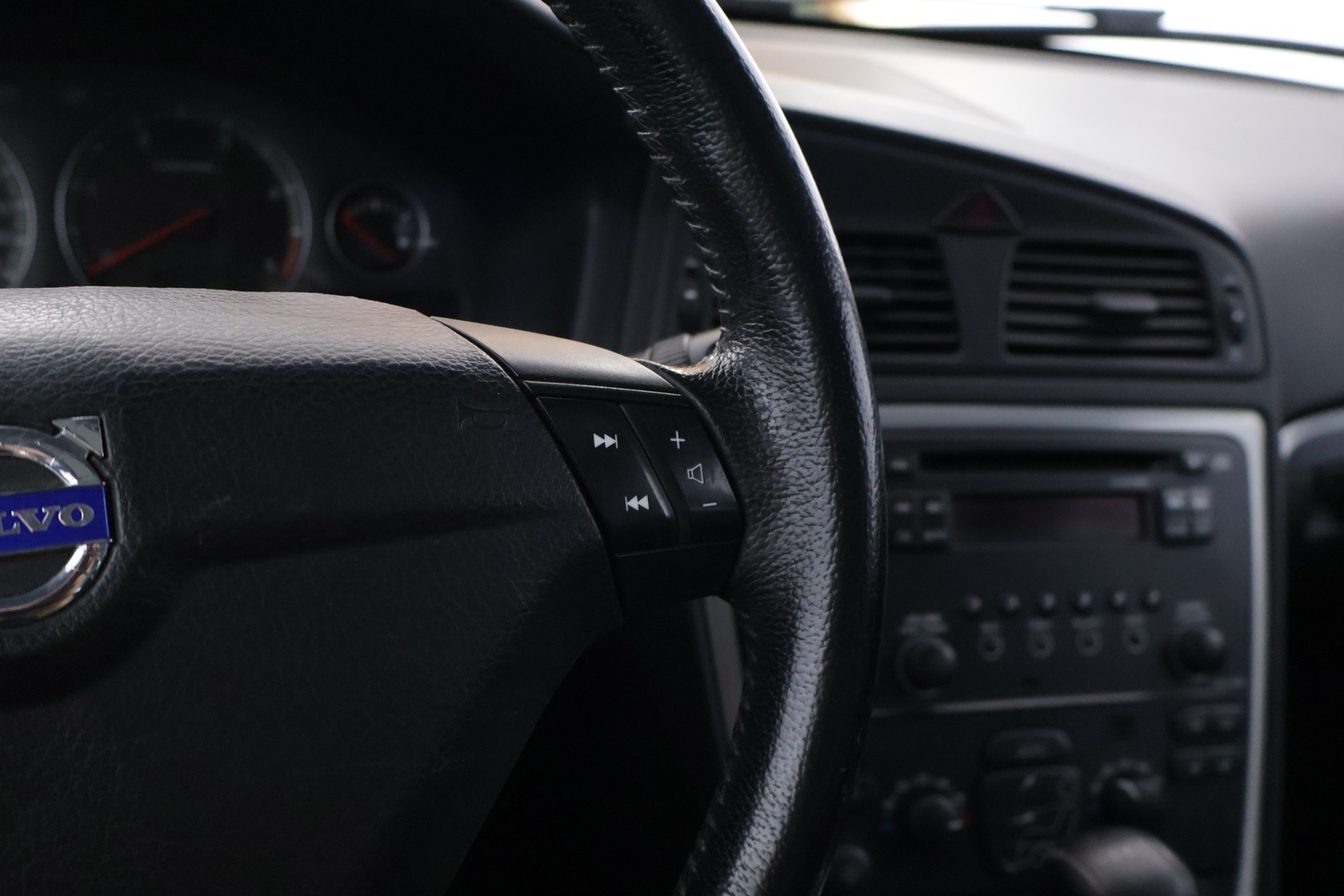 VOLVO XC70 2005
