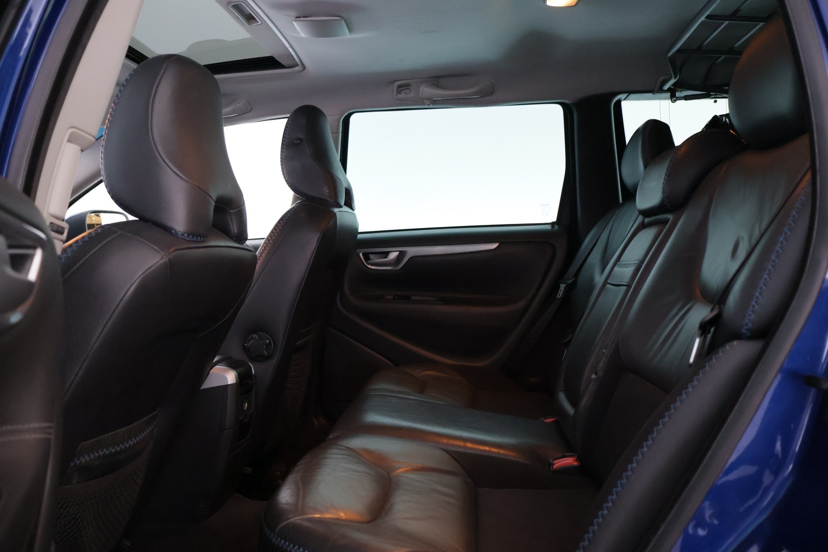 VOLVO XC70 2005