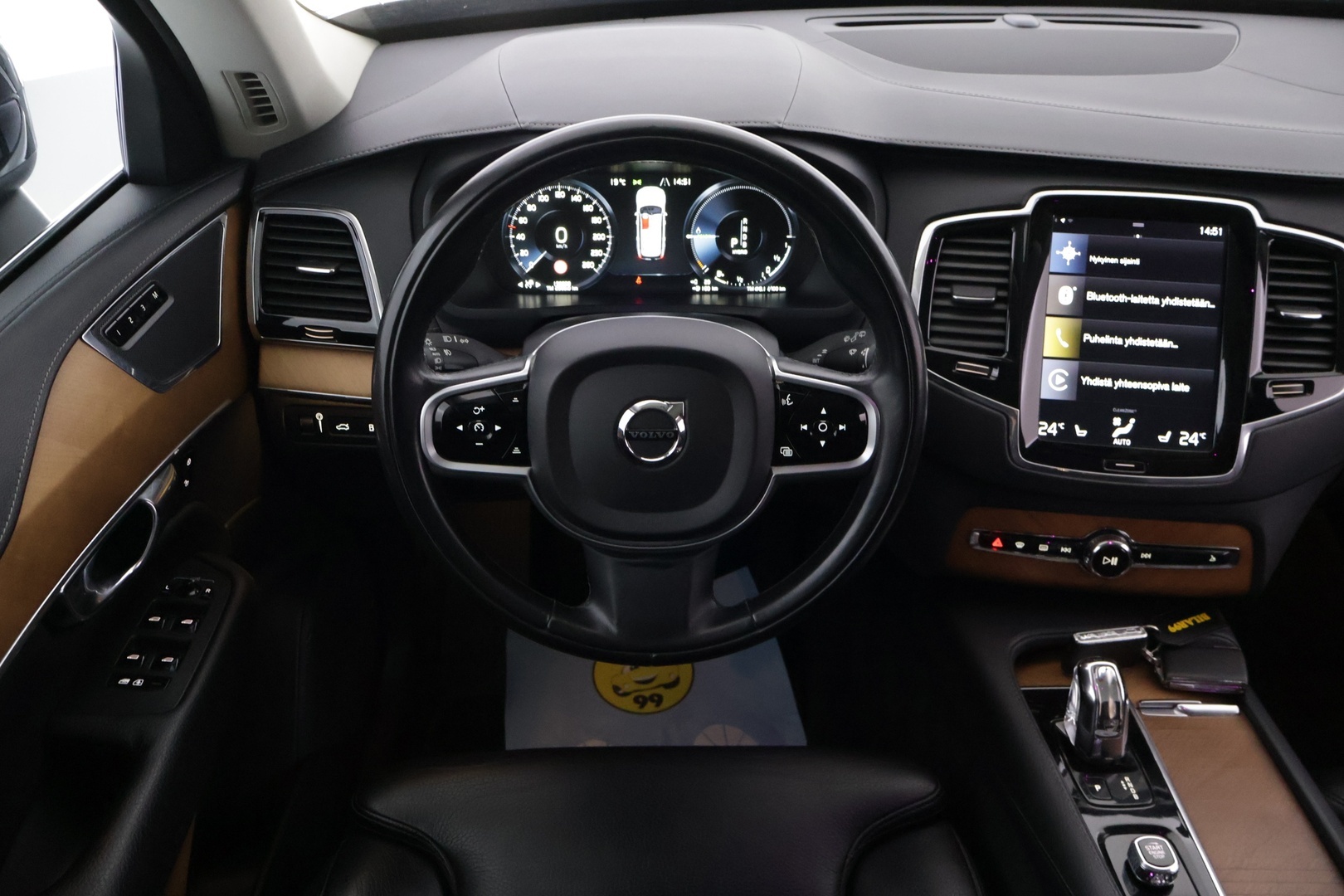 VOLVO XC90 2019