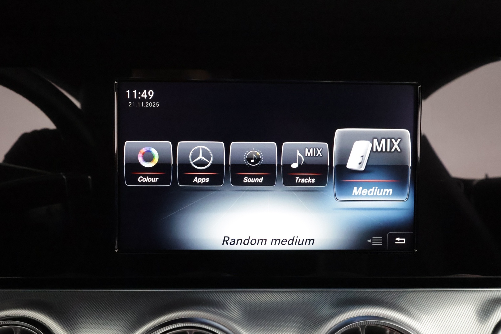 MERCEDES-BENZ E 2017