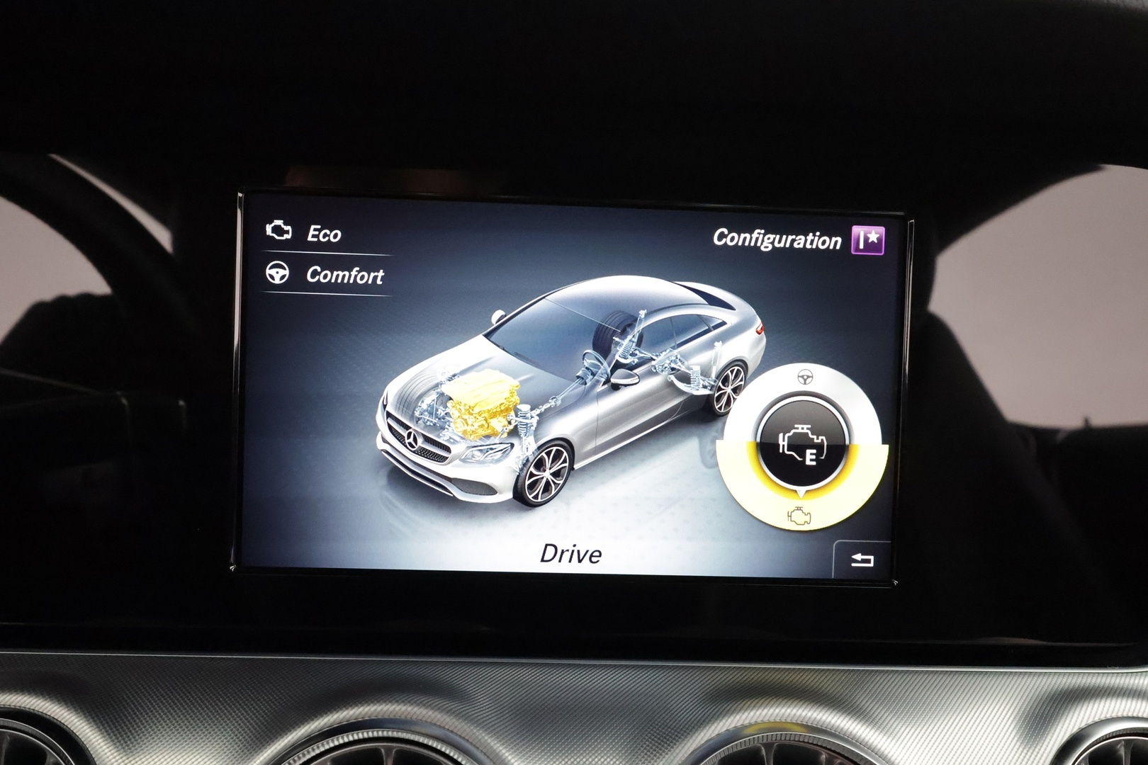 MERCEDES-BENZ E 2017