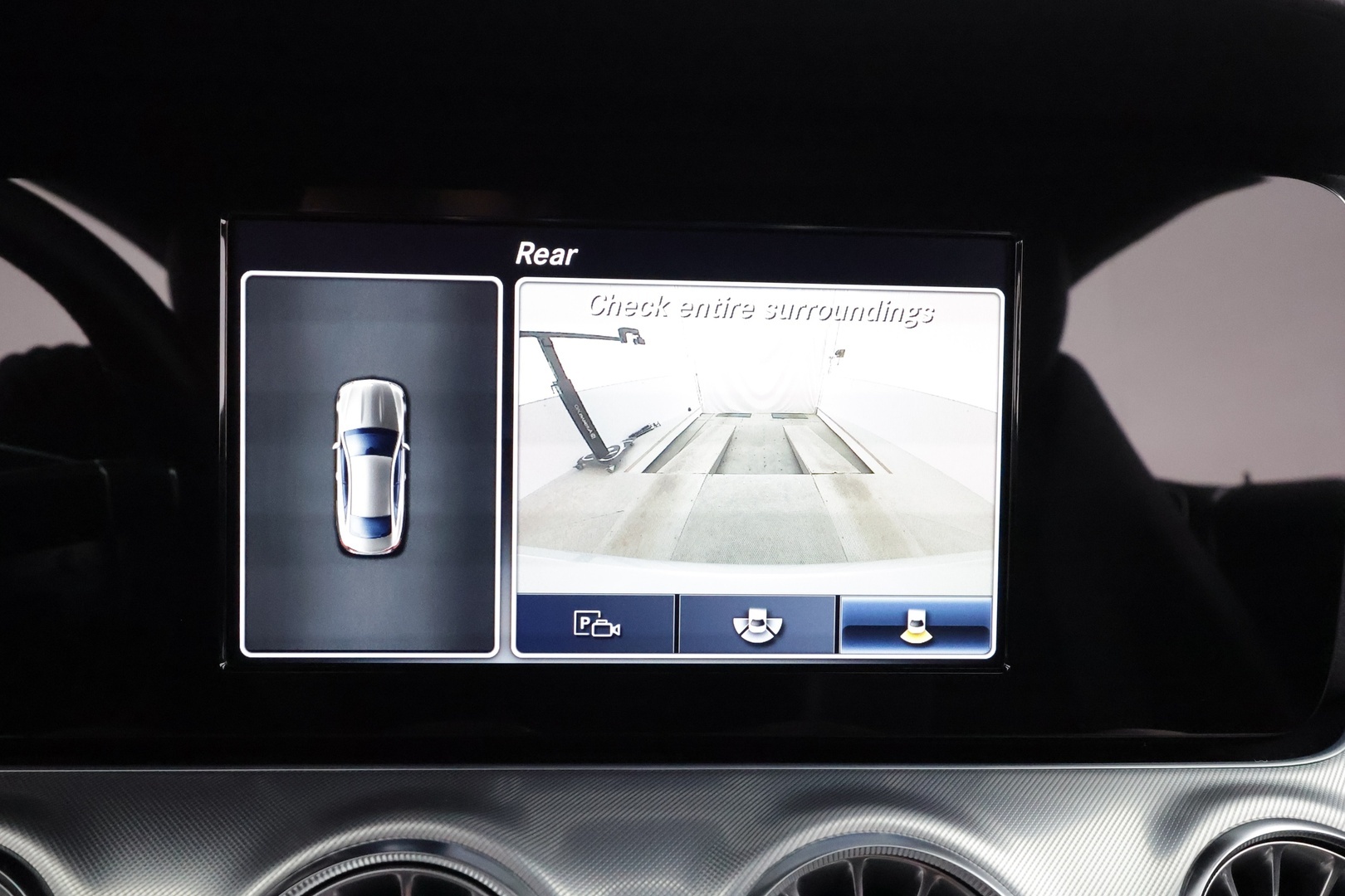 MERCEDES-BENZ E 2017