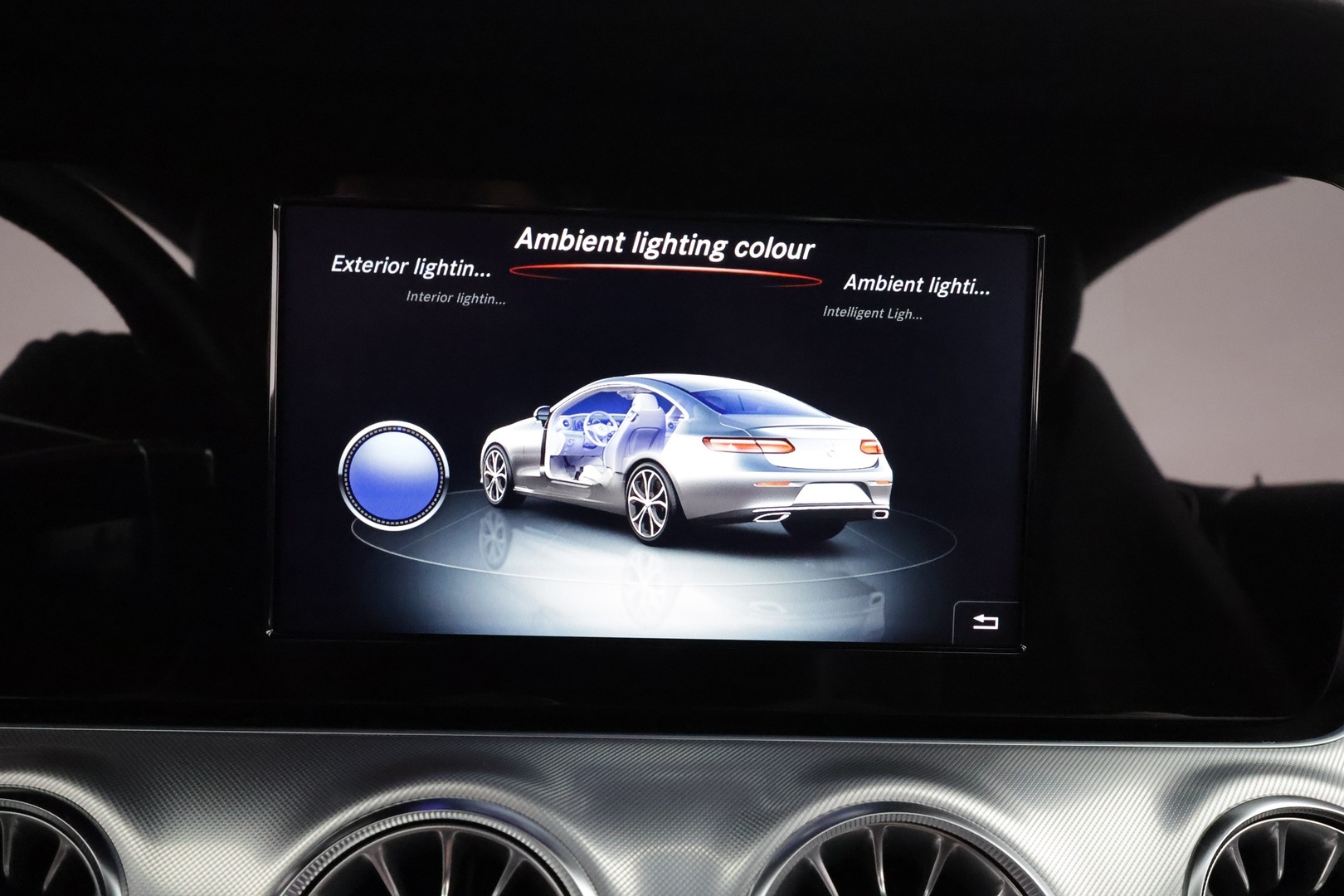 MERCEDES-BENZ E 2017