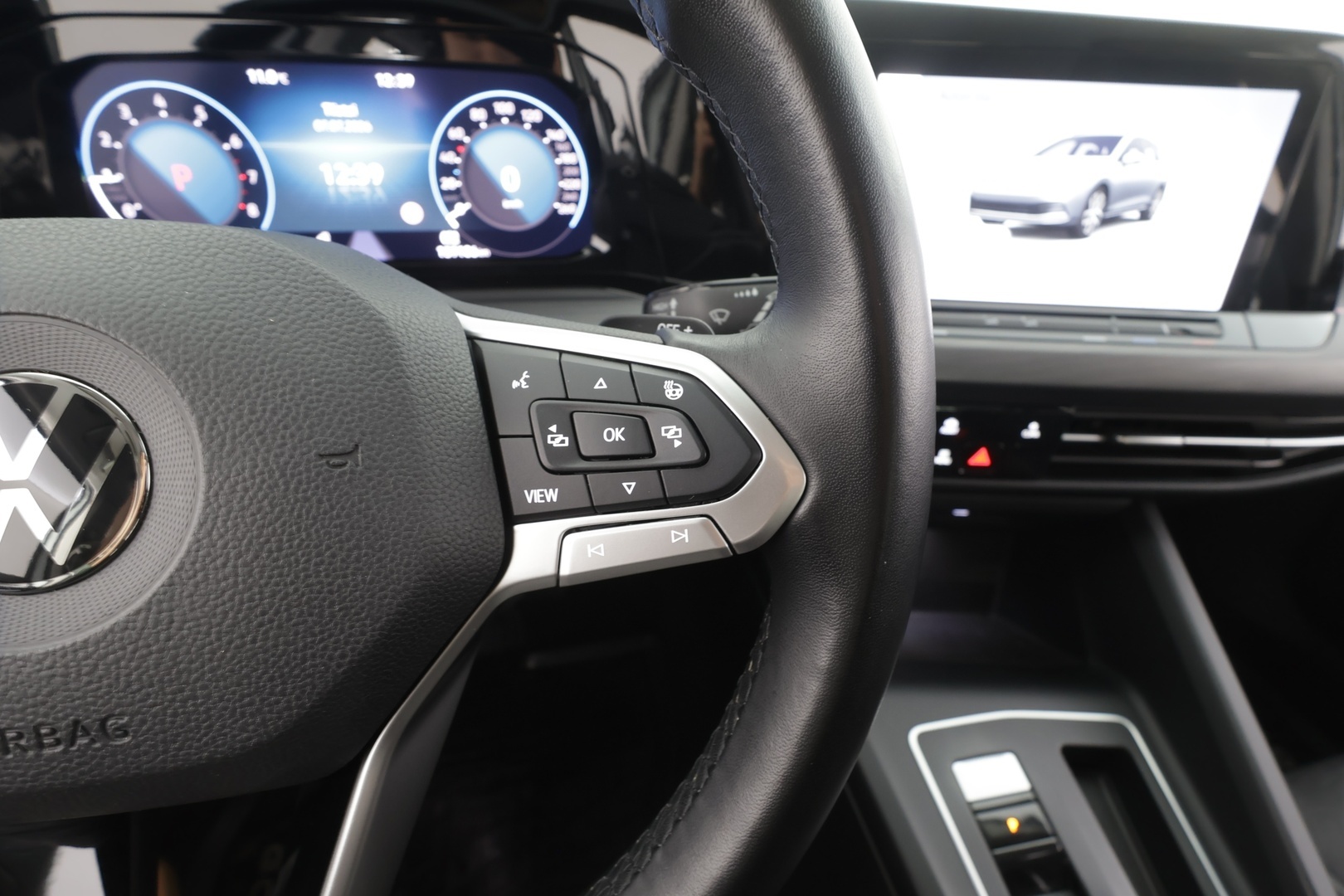 VOLKSWAGEN Golf 2022