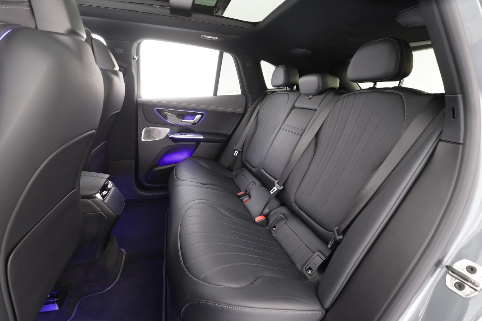 MERCEDES-BENZ EQE SUV 2023