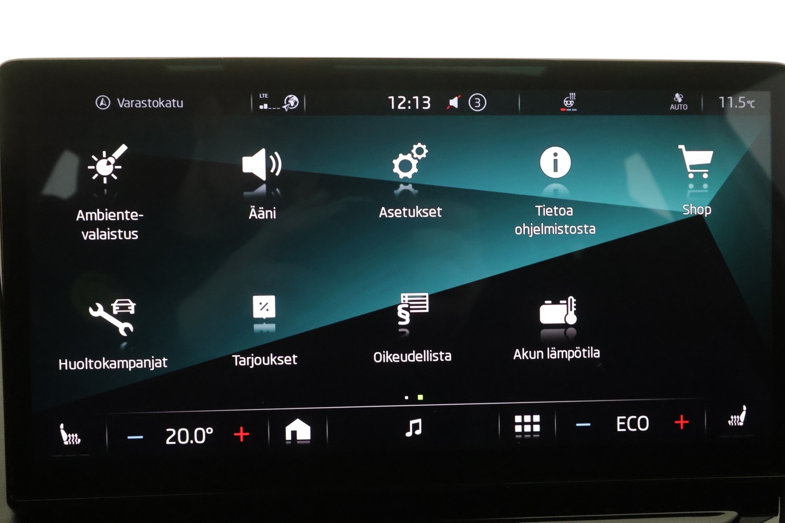 SKODA Enyaq 2022