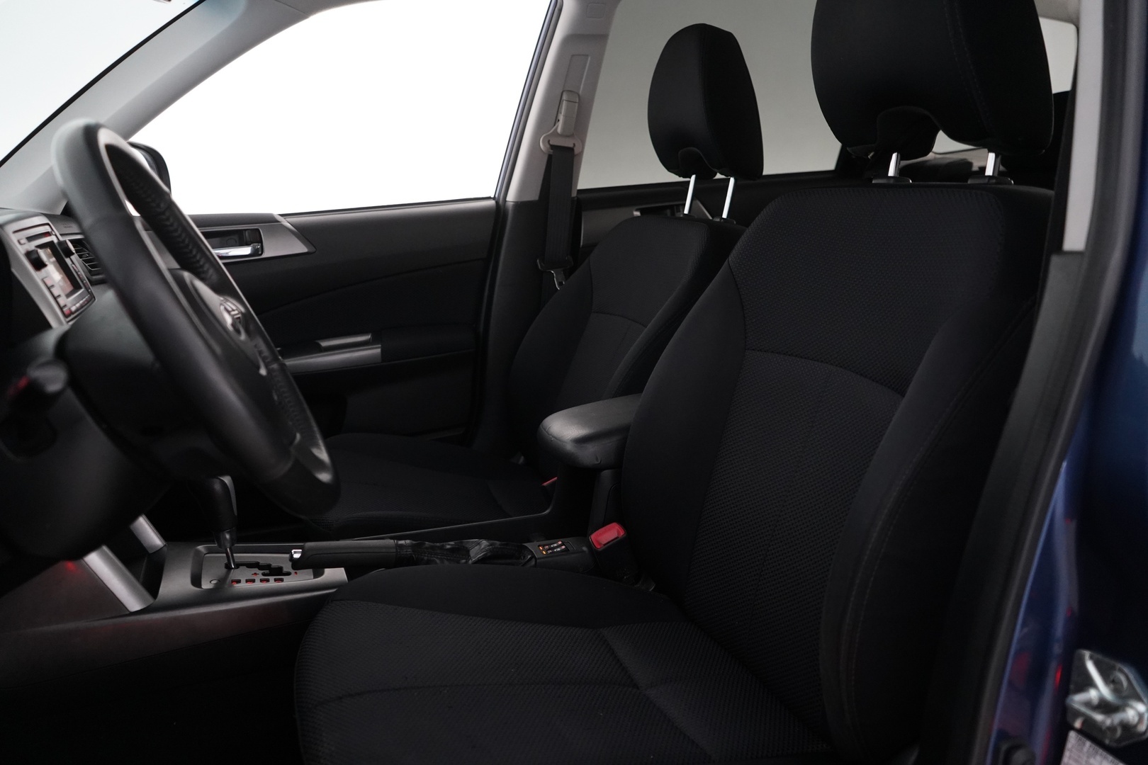 SUBARU Forester 2012