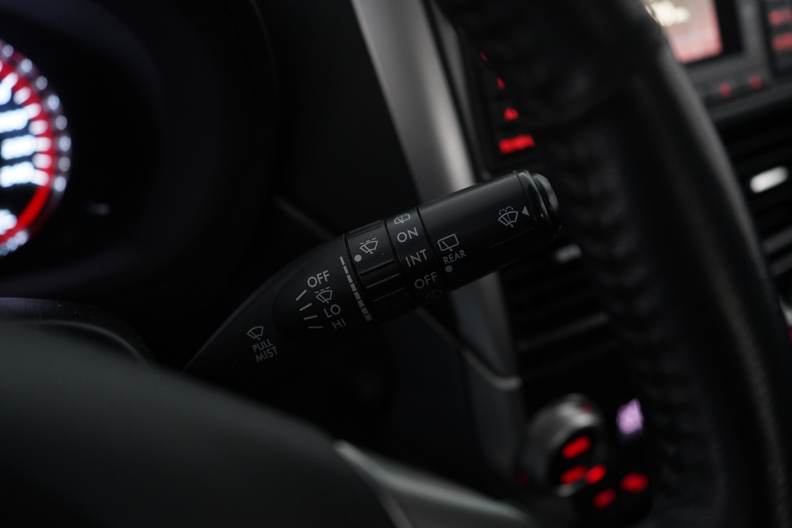 SUBARU Forester 2012