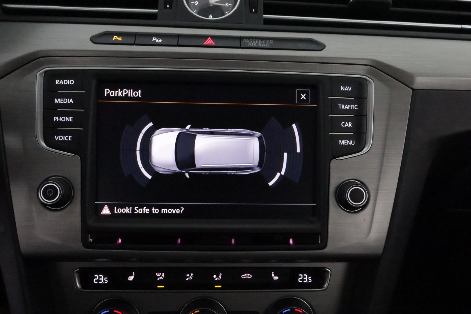 VOLKSWAGEN Passat 2015