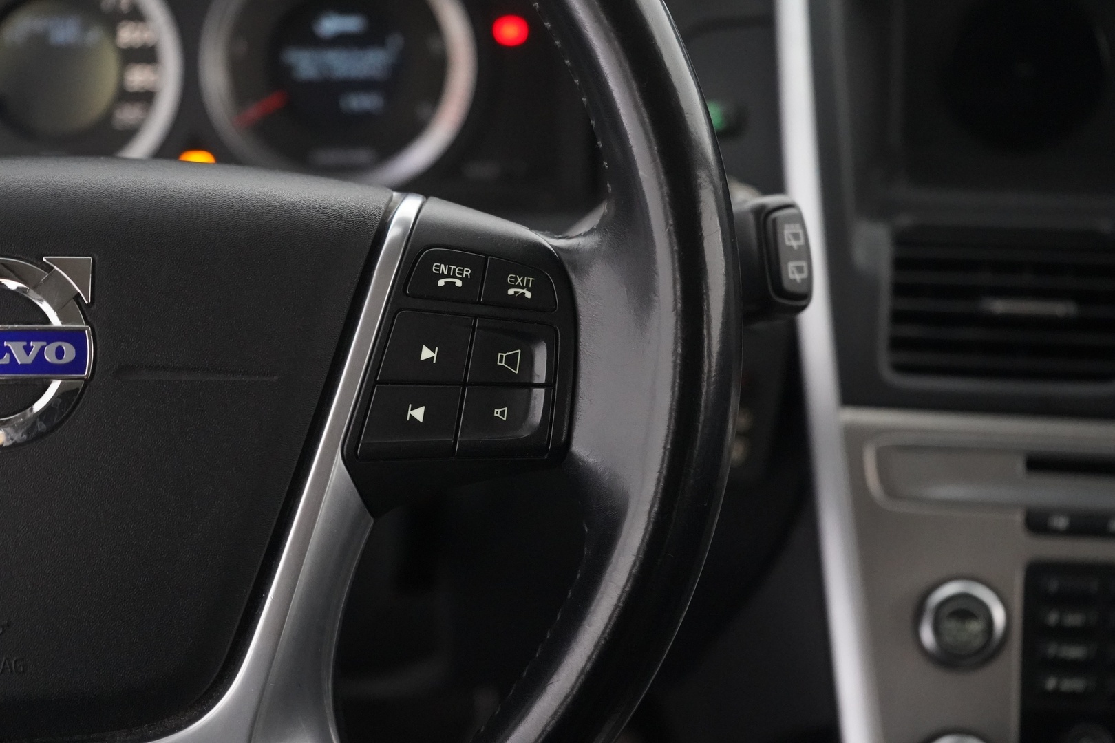 VOLVO XC60 2009