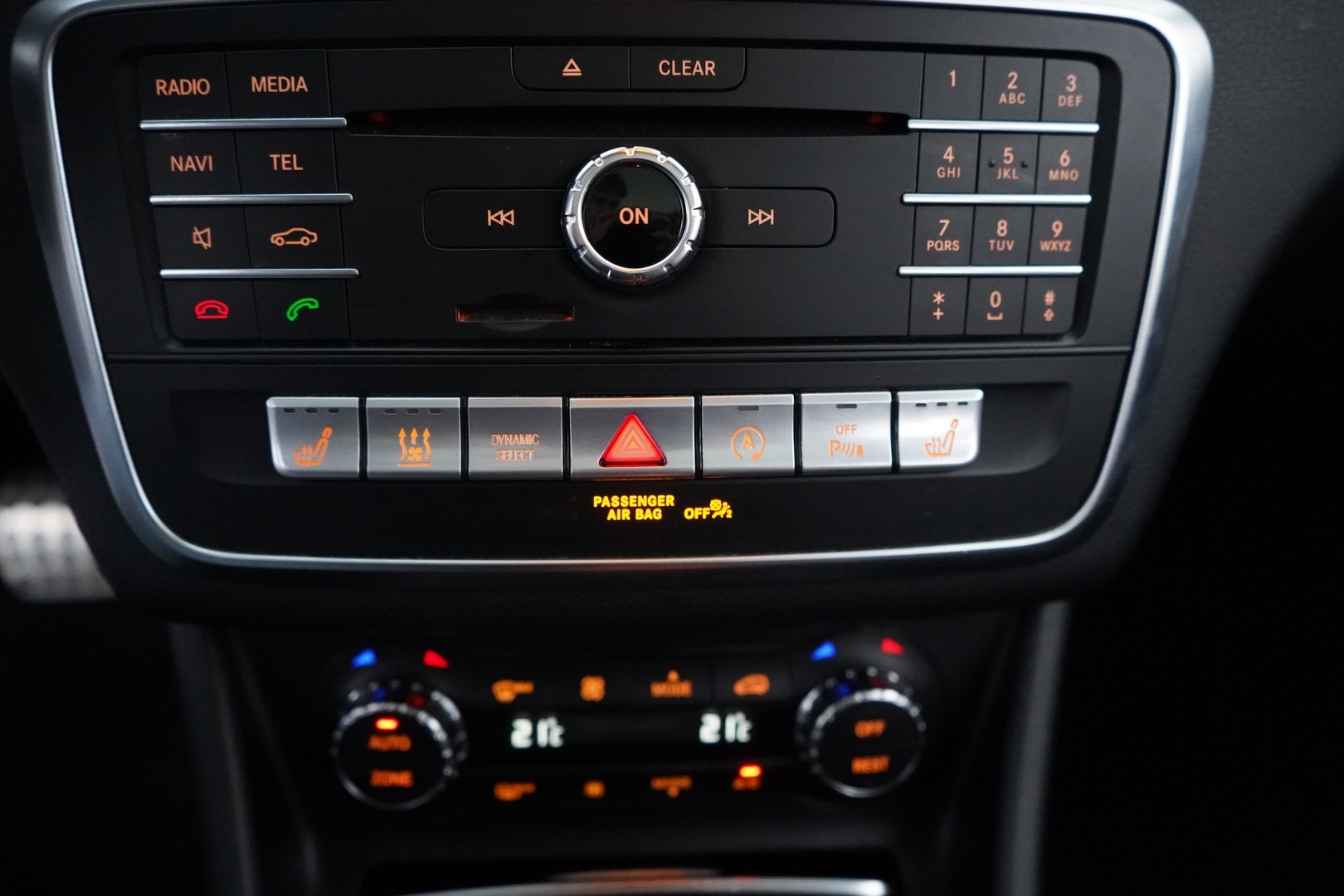 MERCEDES-BENZ CLA 2016