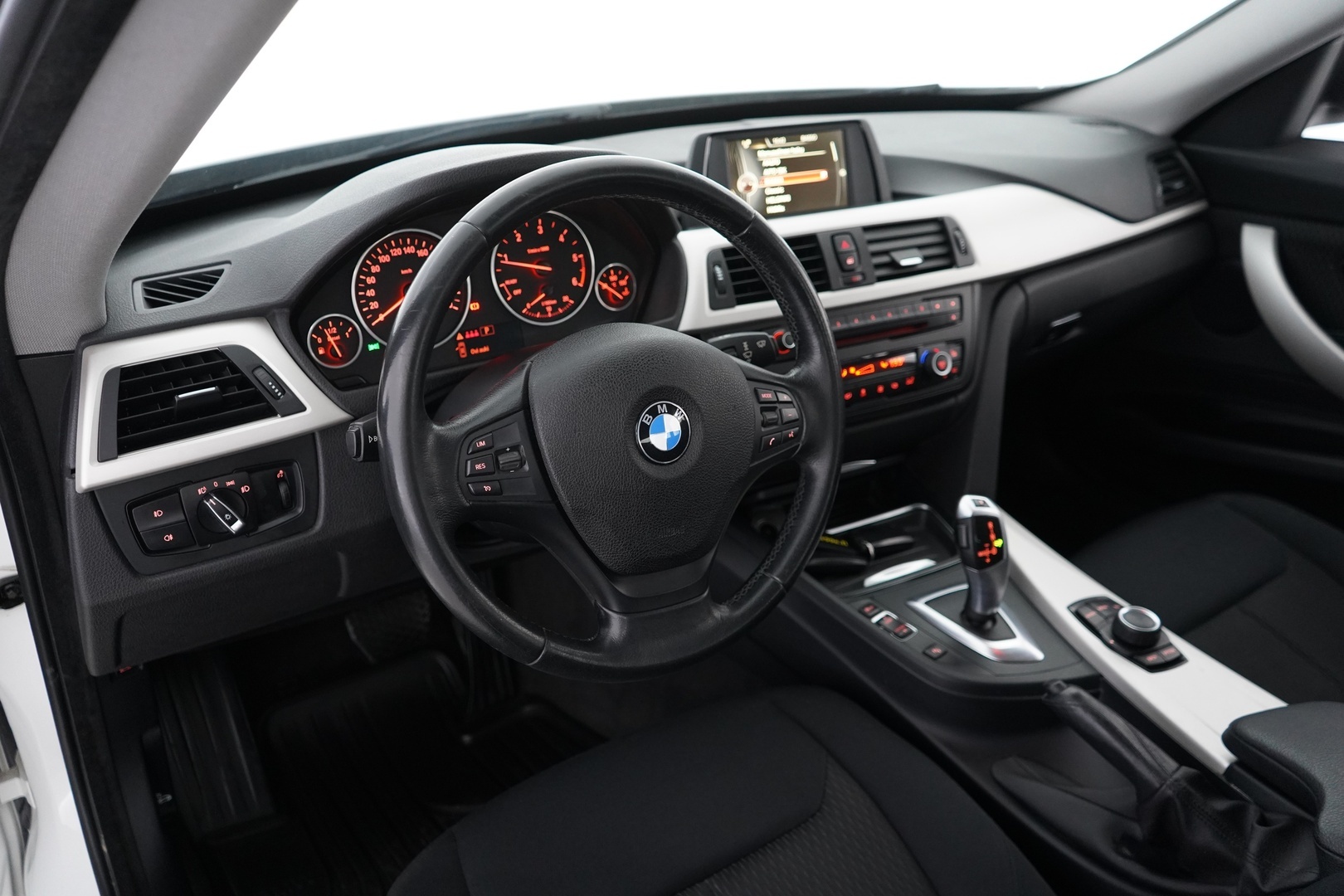 BMW 320 Gran Turismo 2015