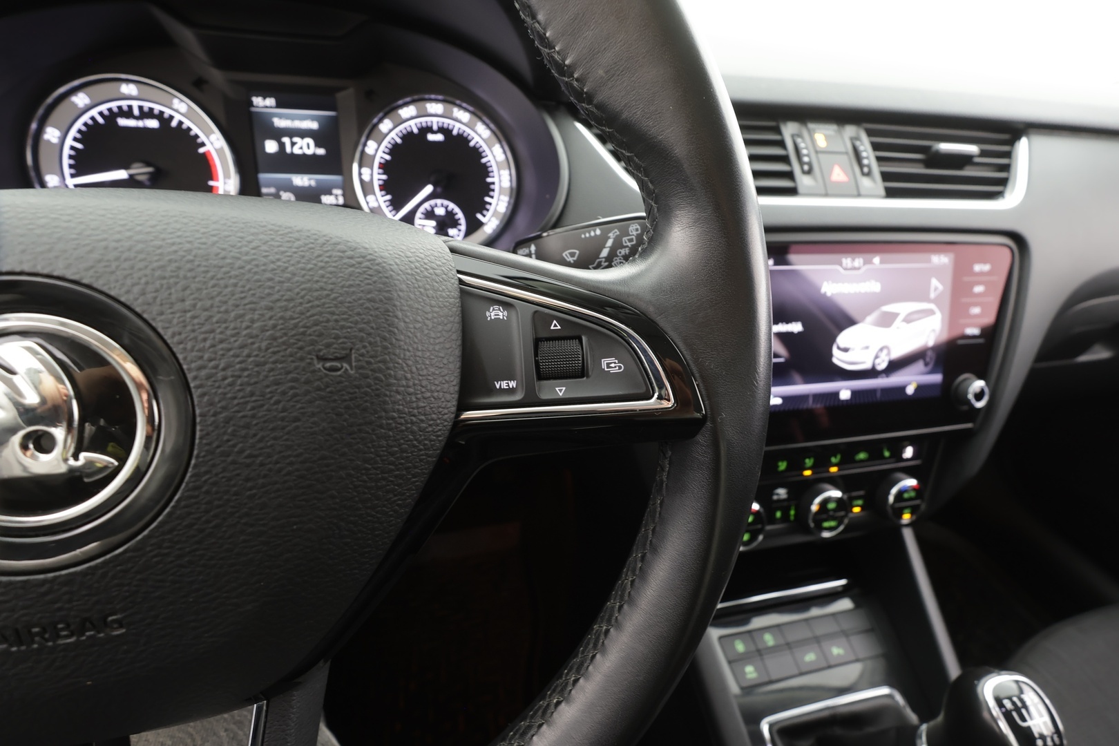 SKODA Octavia 2019