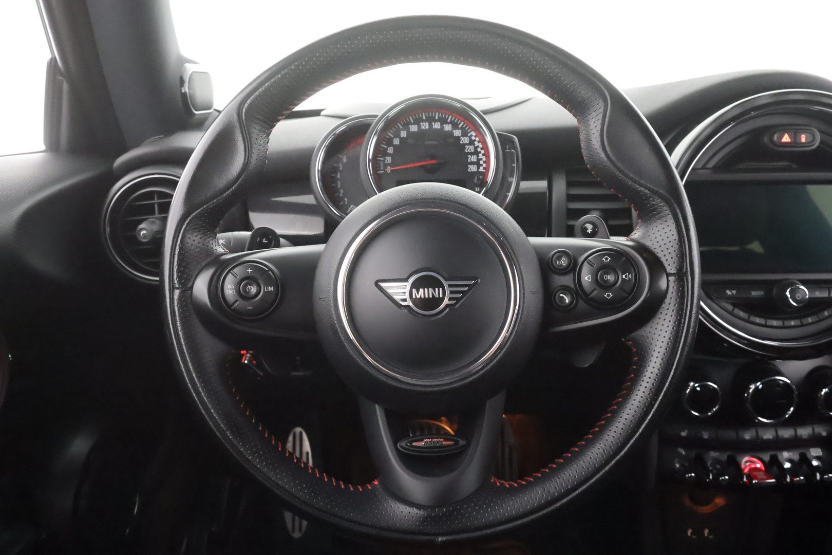 MINI Hatchback 2019