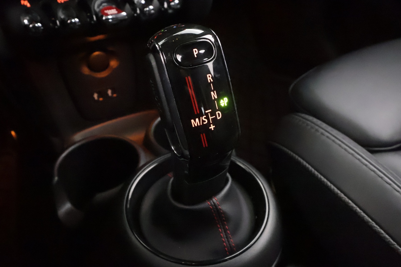 MINI Hatchback 2019