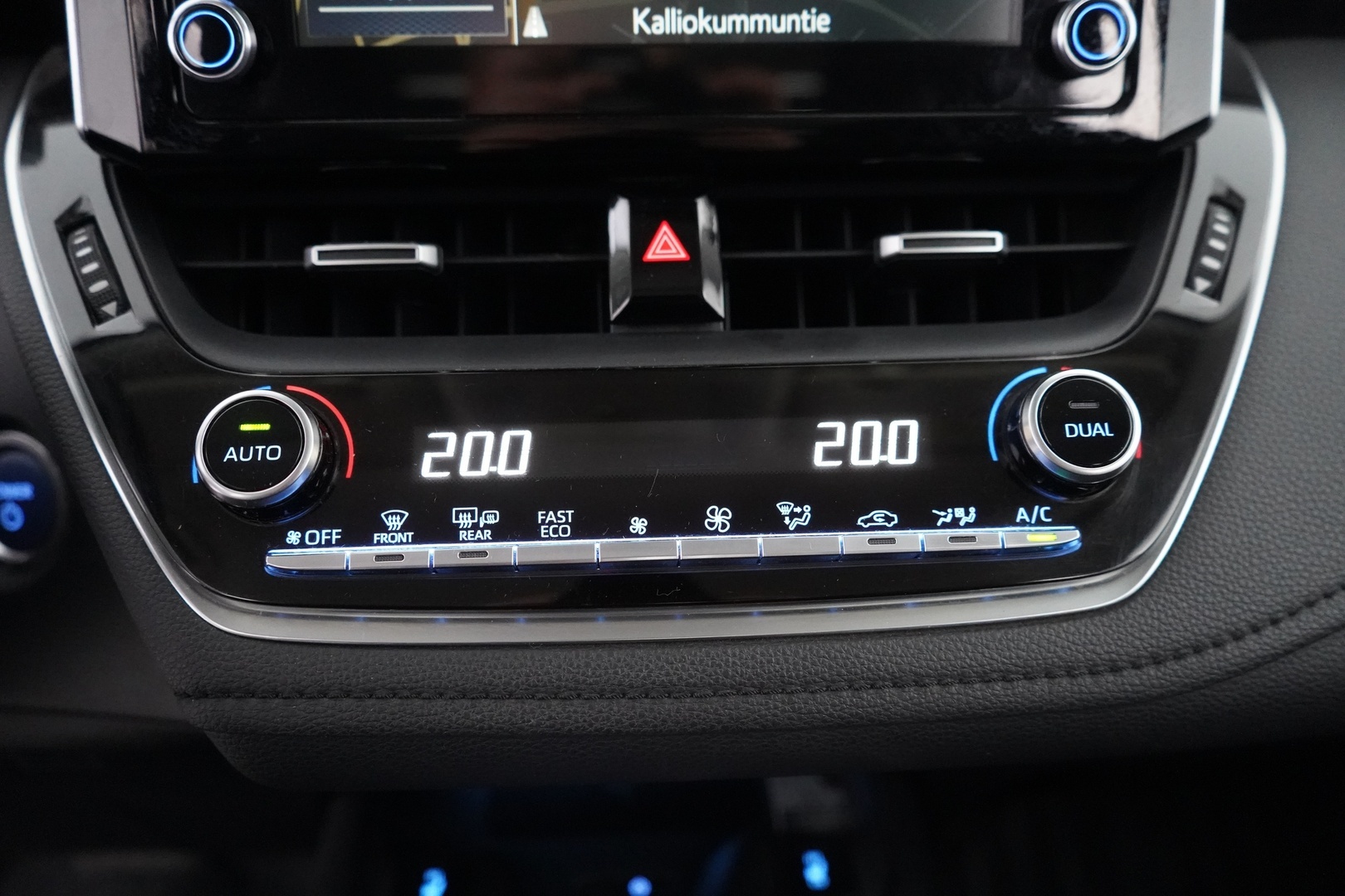 TOYOTA Corolla 2019