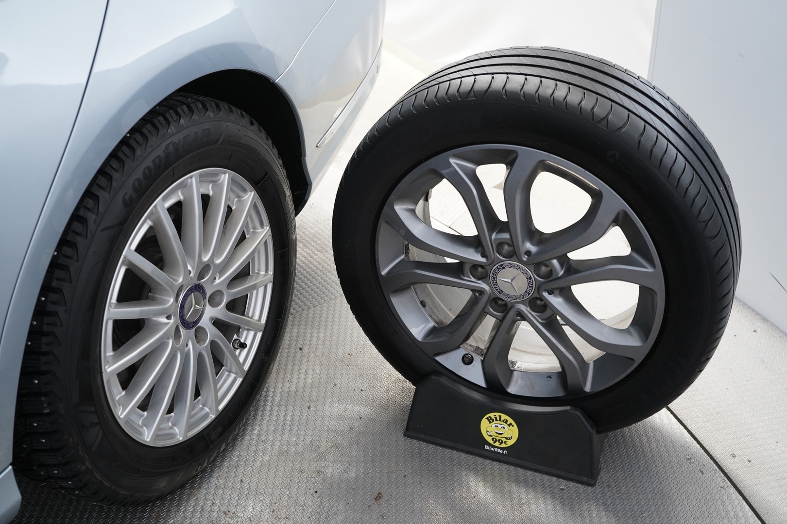 MERCEDES-BENZ C 2015