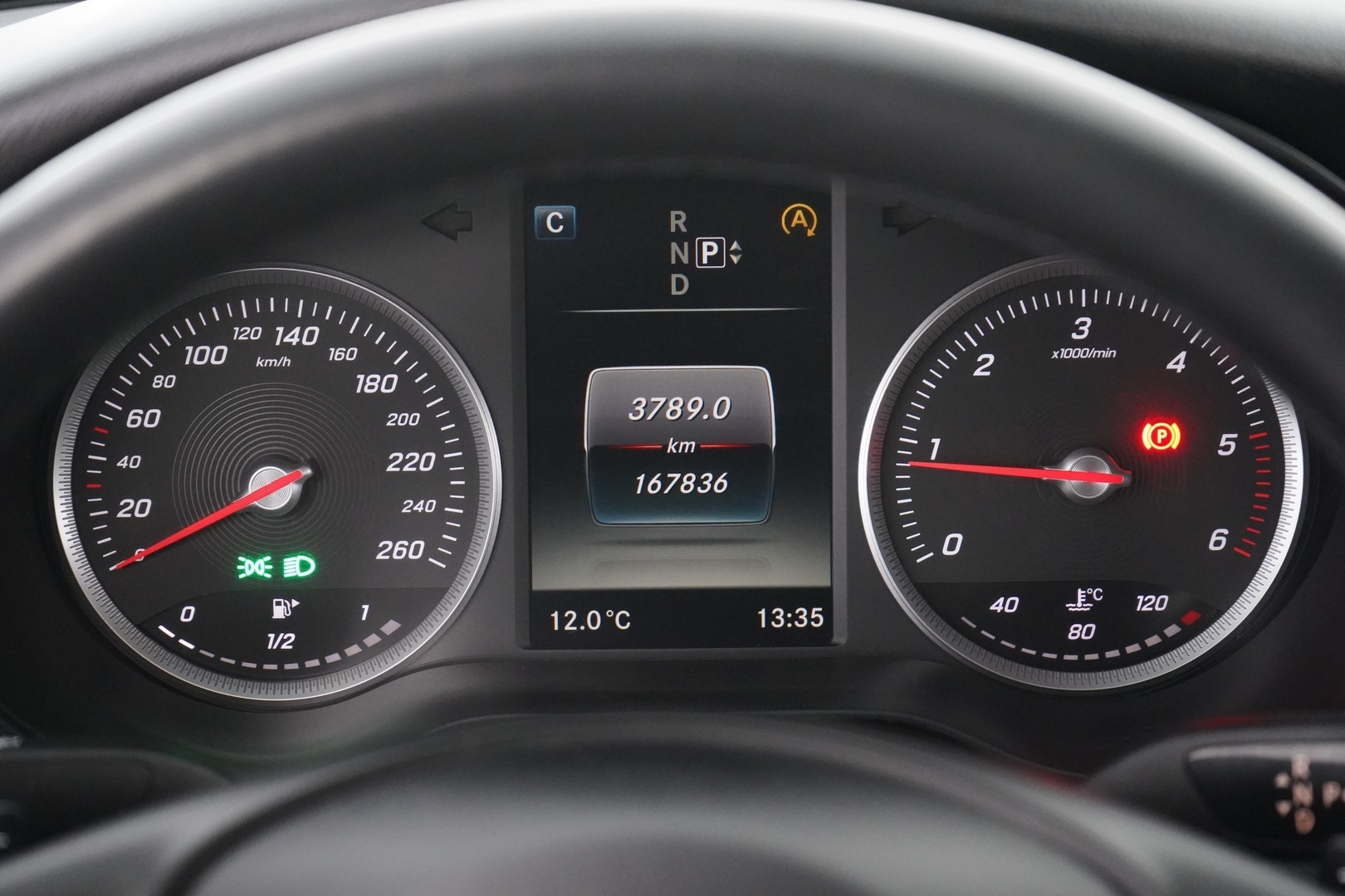 MERCEDES-BENZ C 2015