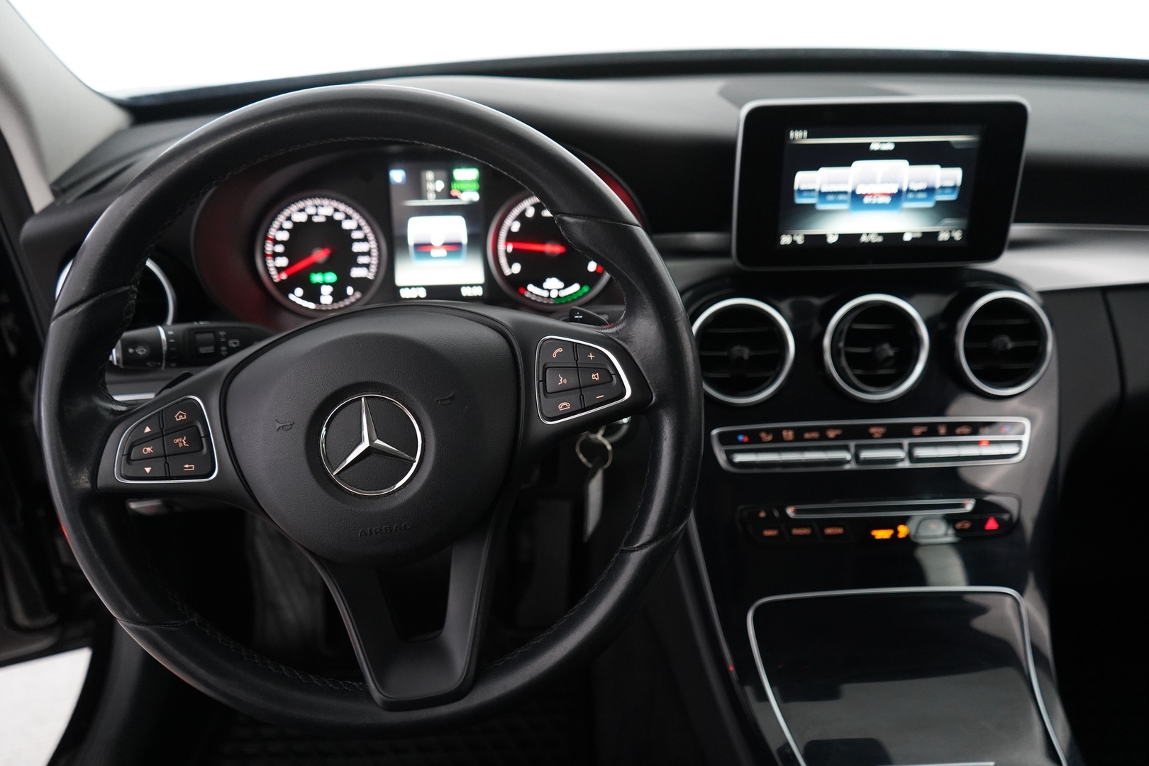 MERCEDES-BENZ C 2017
