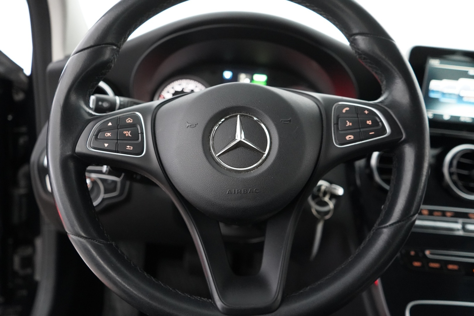 MERCEDES-BENZ C 2017
