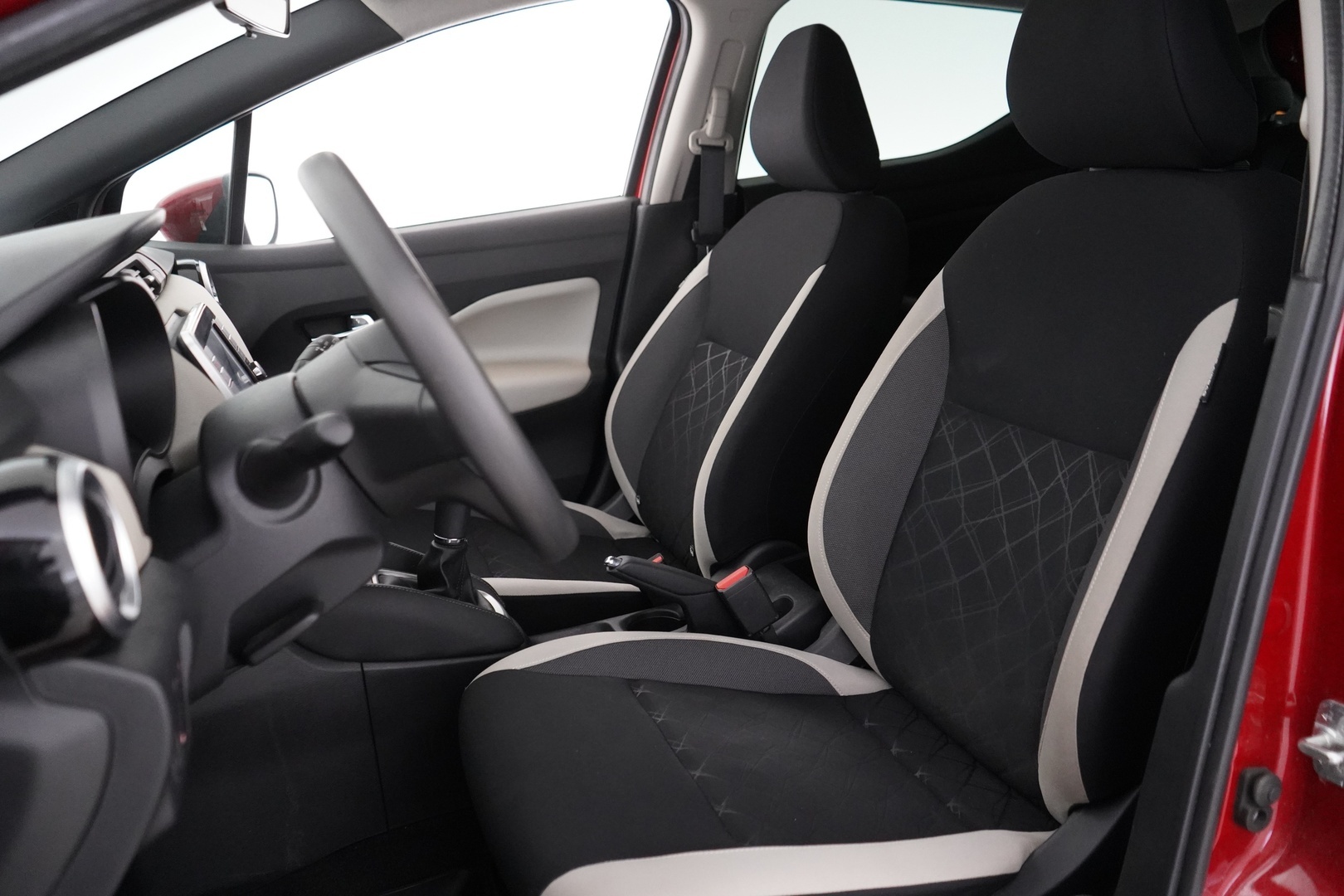 NISSAN Micra 2018