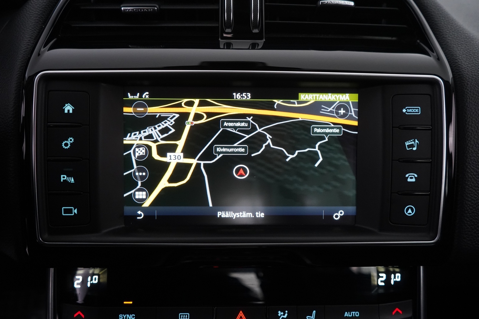 JAGUAR XE 2018