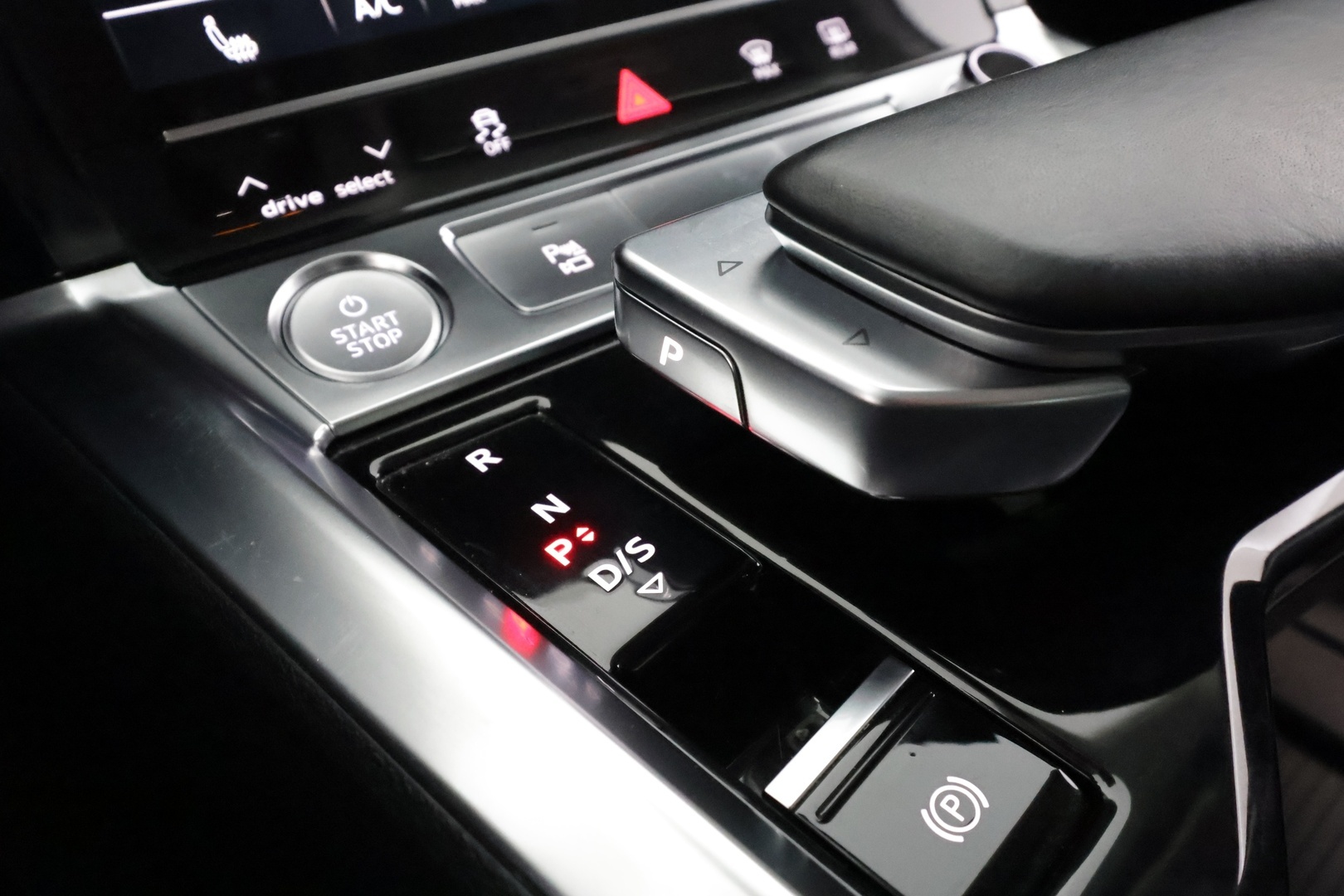AUDI e-tron 2020