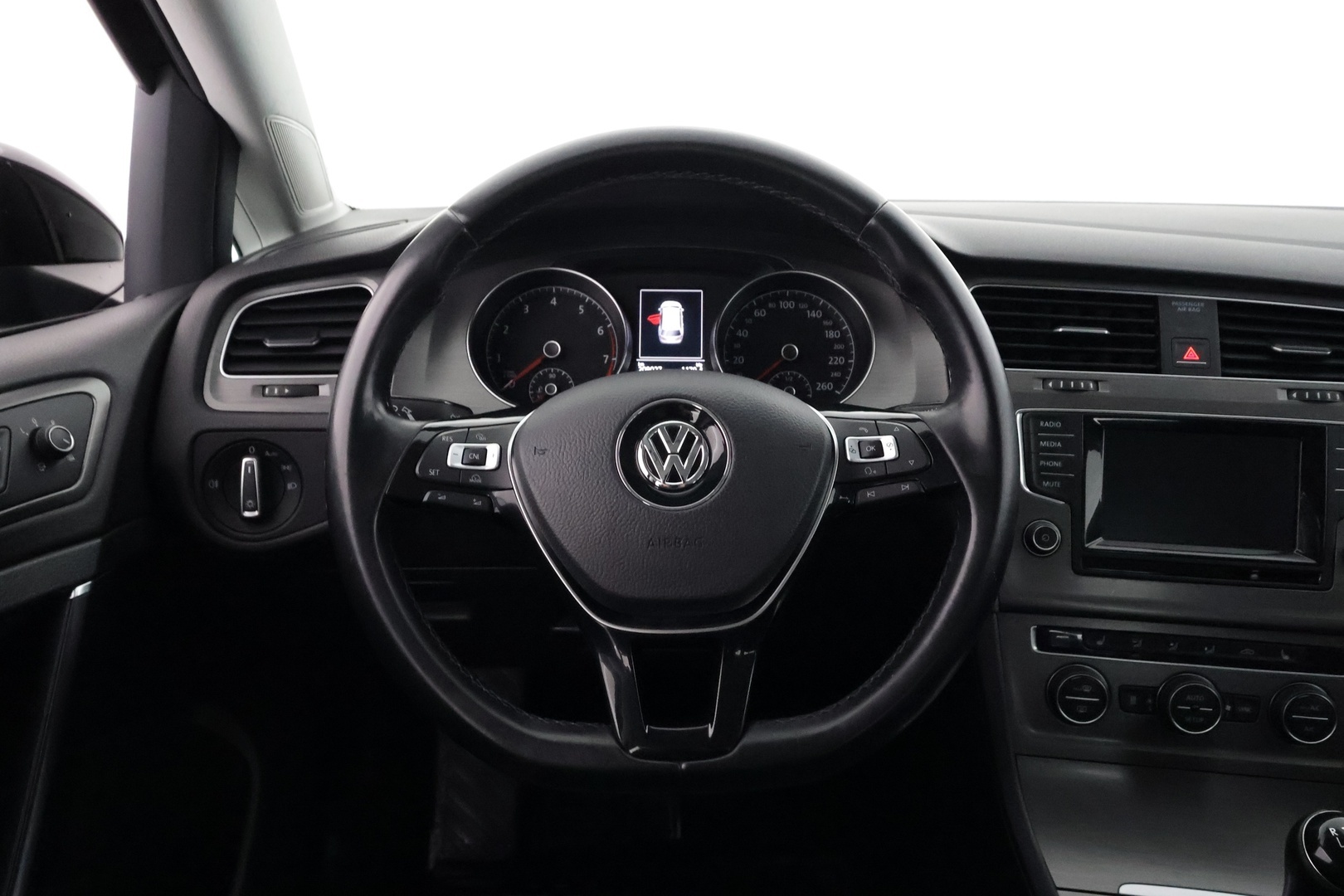 VOLKSWAGEN Golf 2014