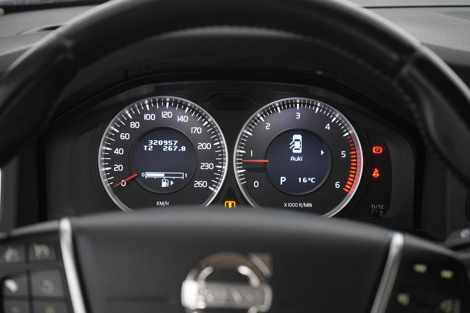 VOLVO S60 2011