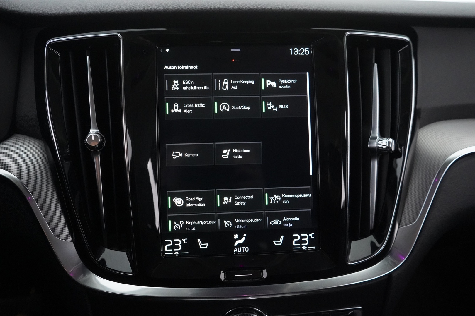 VOLVO V60 2019