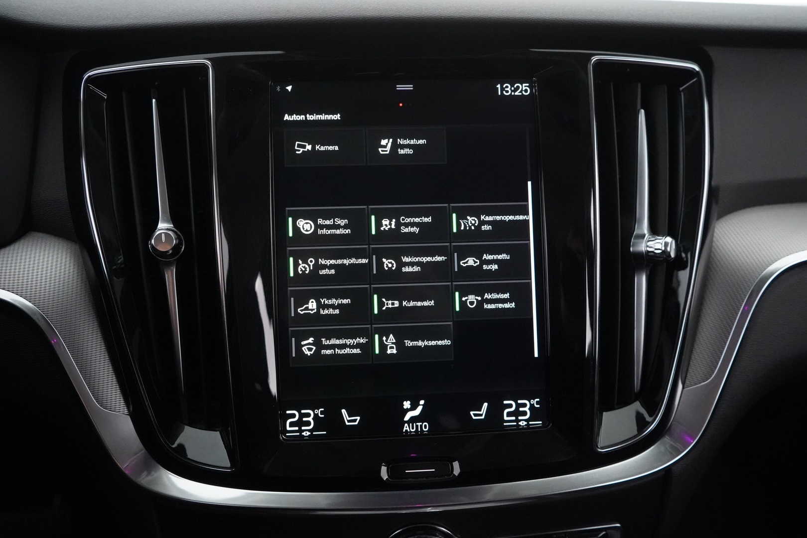 VOLVO V60 2019