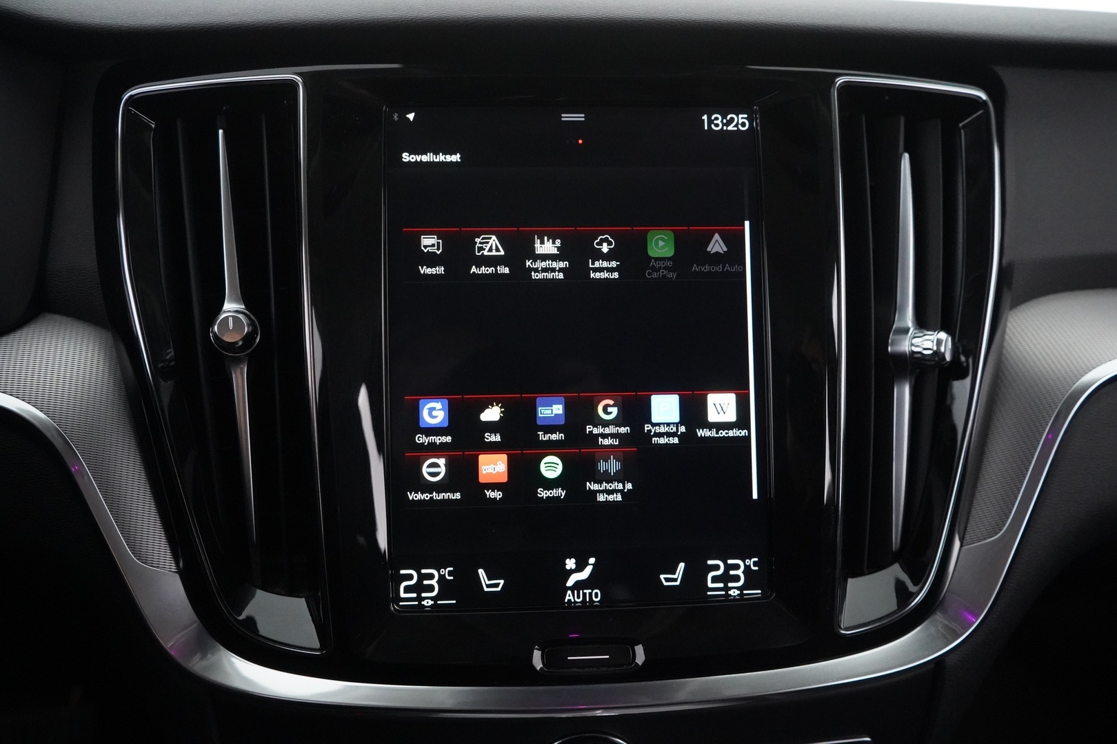 VOLVO V60 2019