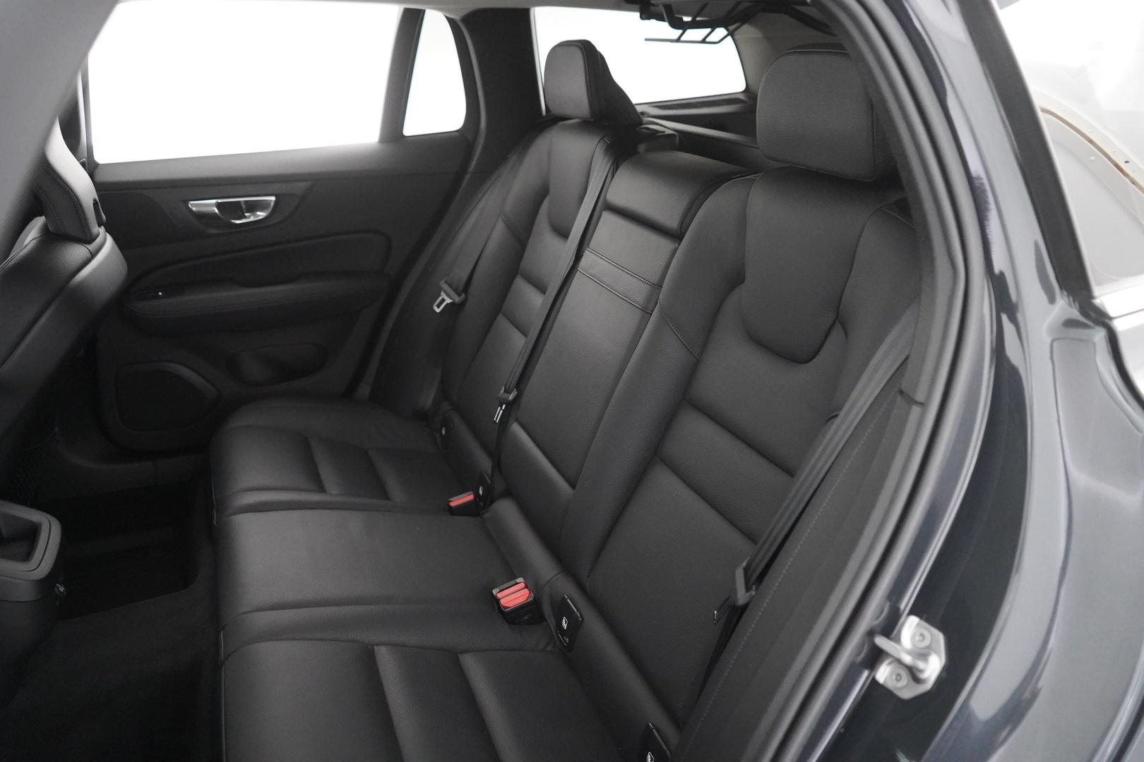 VOLVO V60 2019